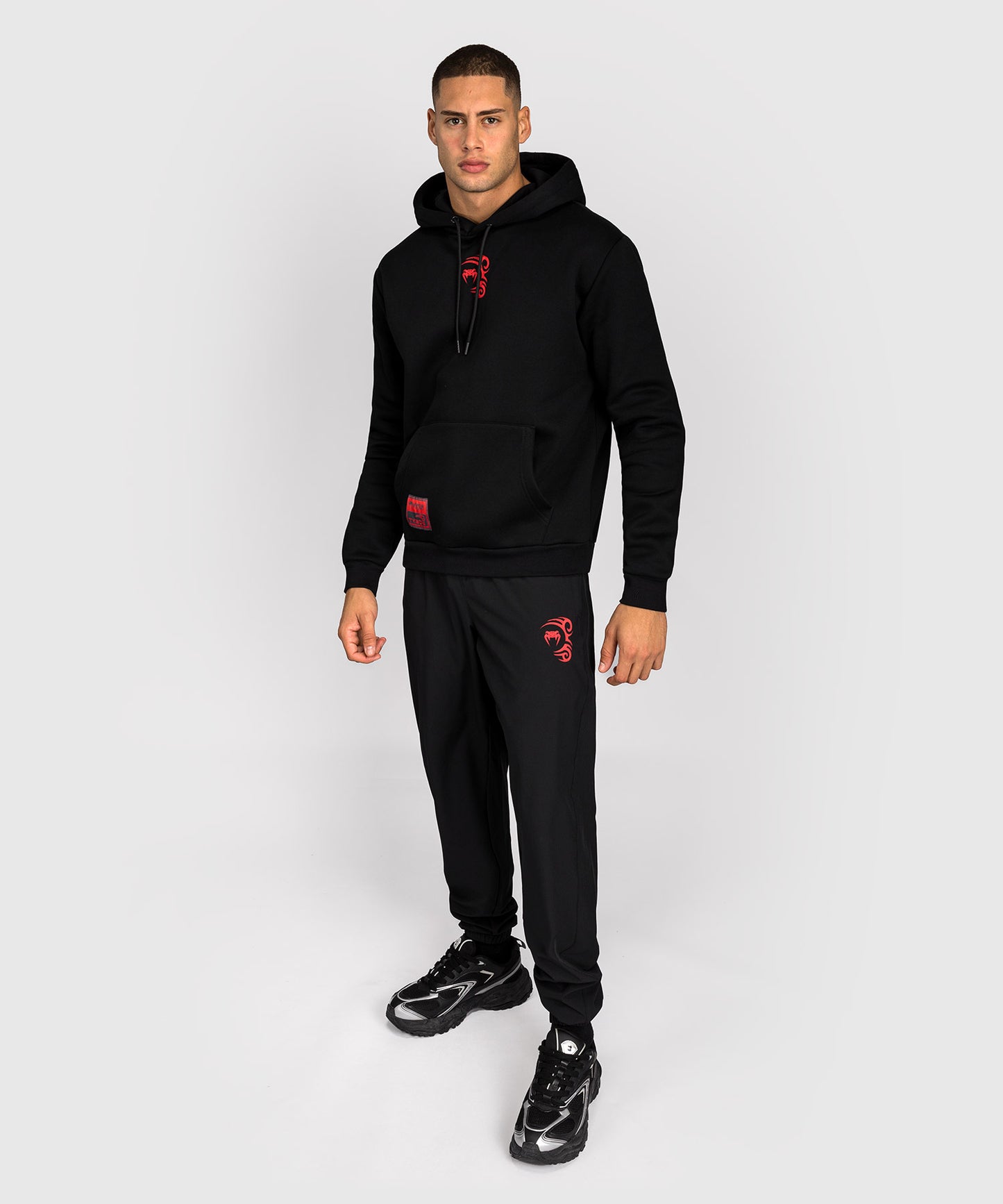 Sweat à capuche Venum x Mike Tyson Tiger - Noir Profond/Rouge Intense