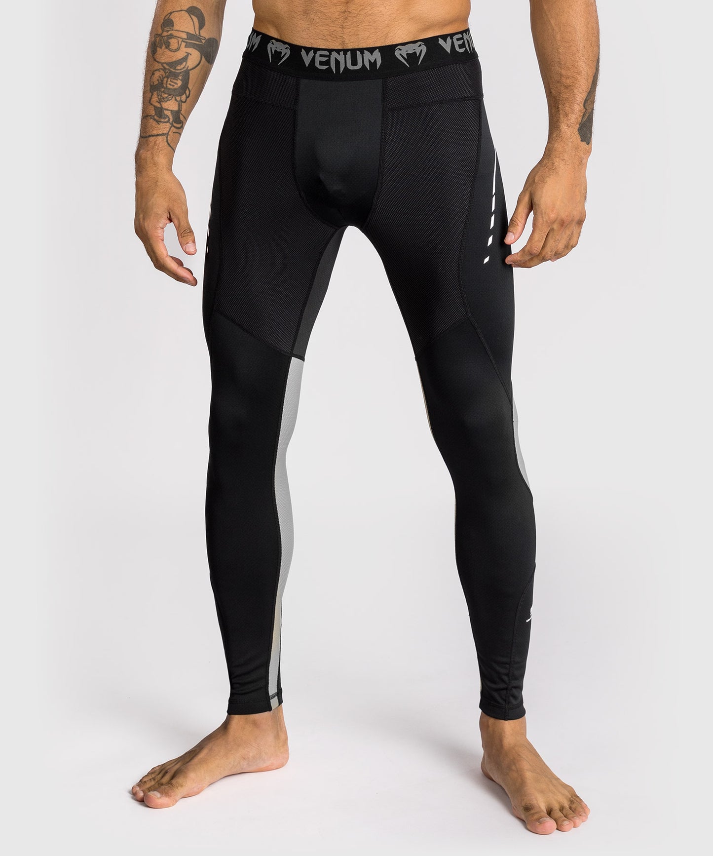 Venum Adrenaline Pantaloni Compressivi – Nero/Grigio Argento
