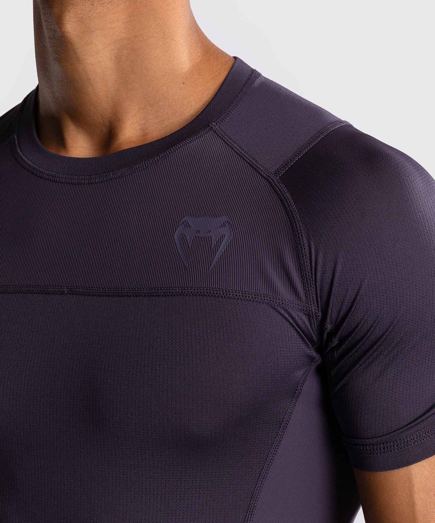 Rashguard à Manches Courtes Venum G-Fit Air pour Hommes - Violet Intense