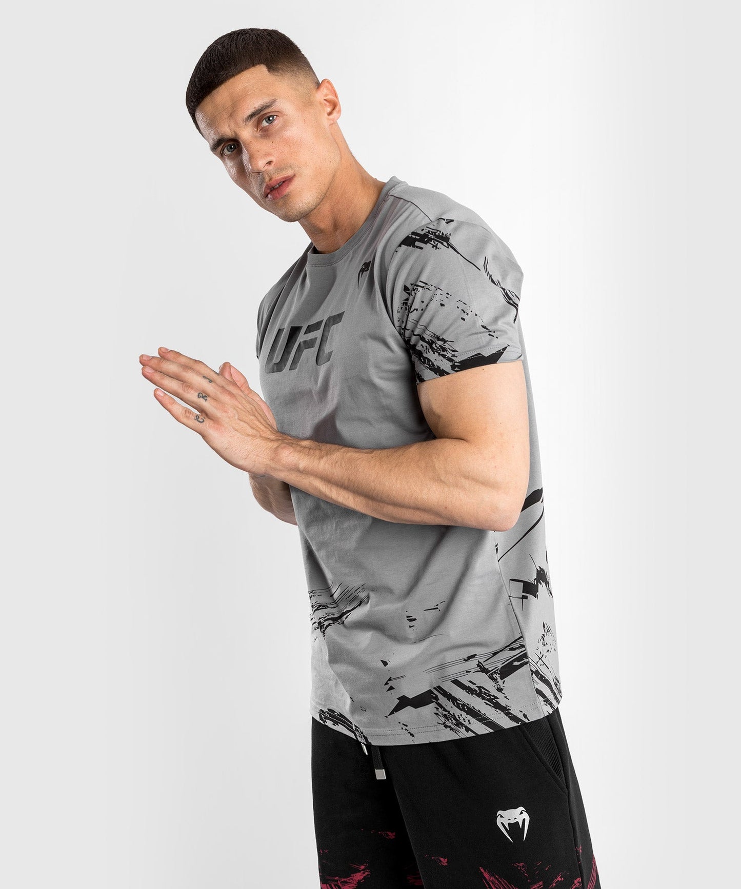 Venum Authentic Fight Week 2.0 UFC T-Shirt - Kurzarm - Grau