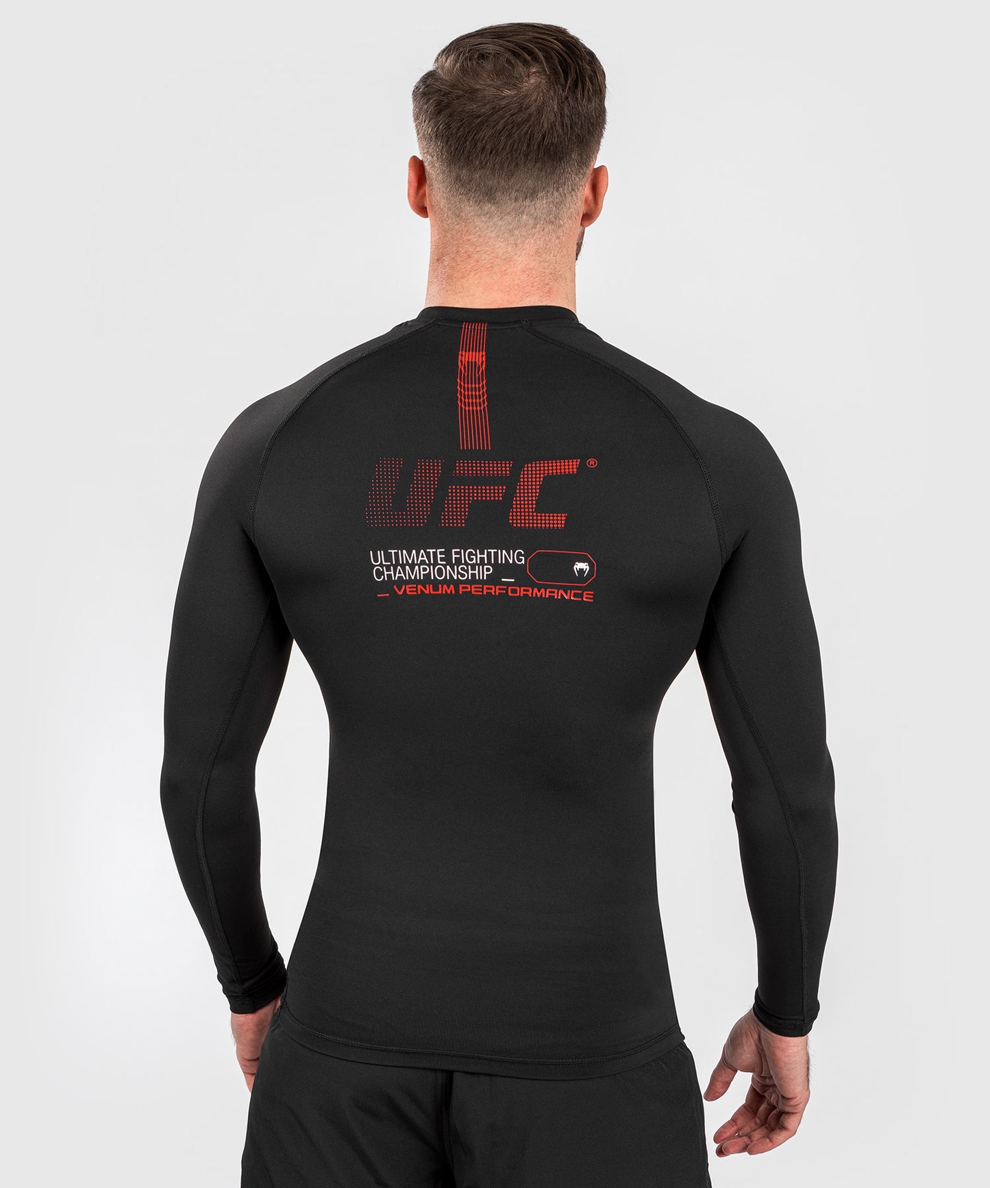 UFC Adrenaline by Venum Fight Week Herren Performance Langarm Rashguard - Schwarz