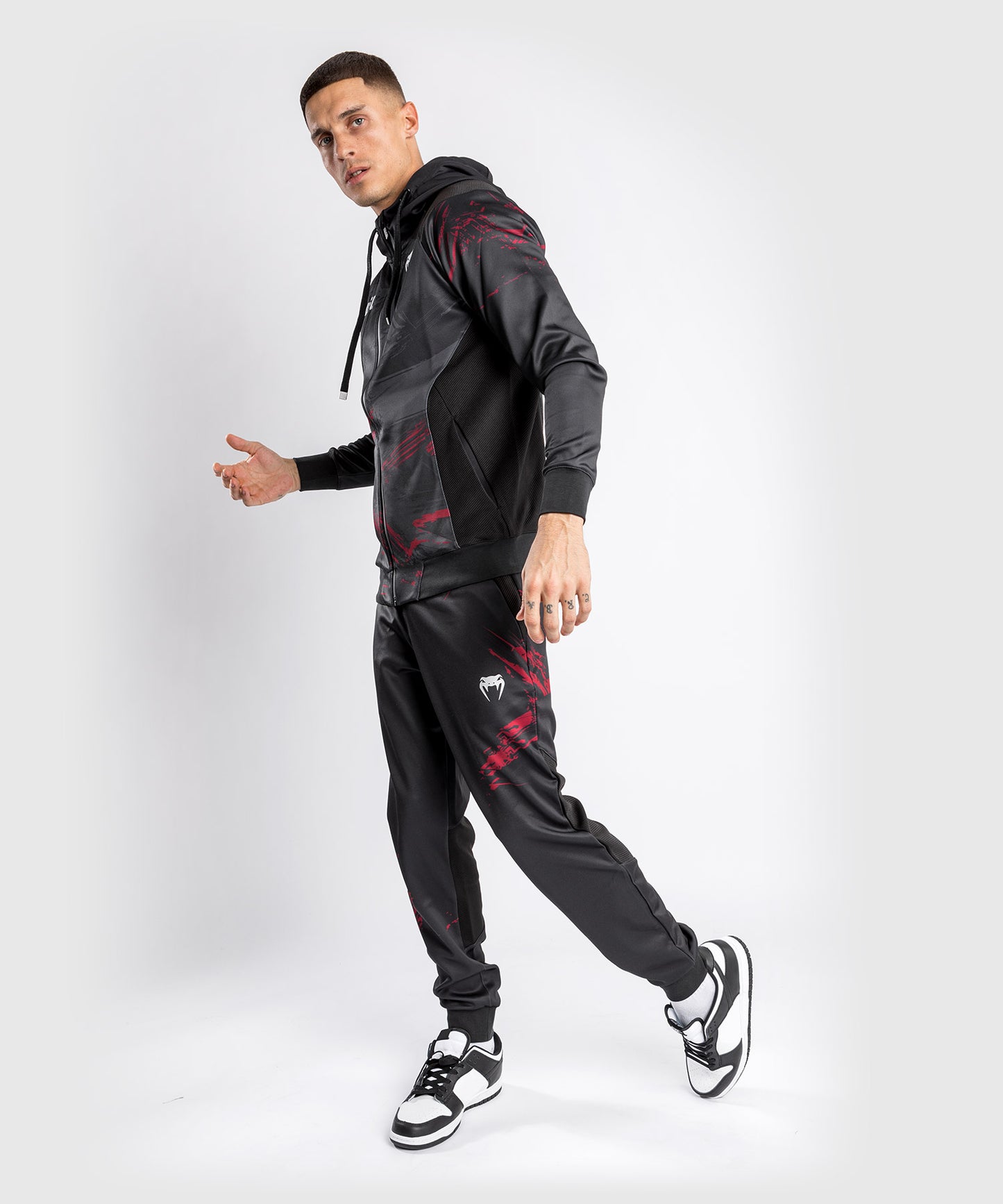 Veste à capuche pour Hommes UFC Venum Authentic Fight Week 2.0 - Noir/Rouge