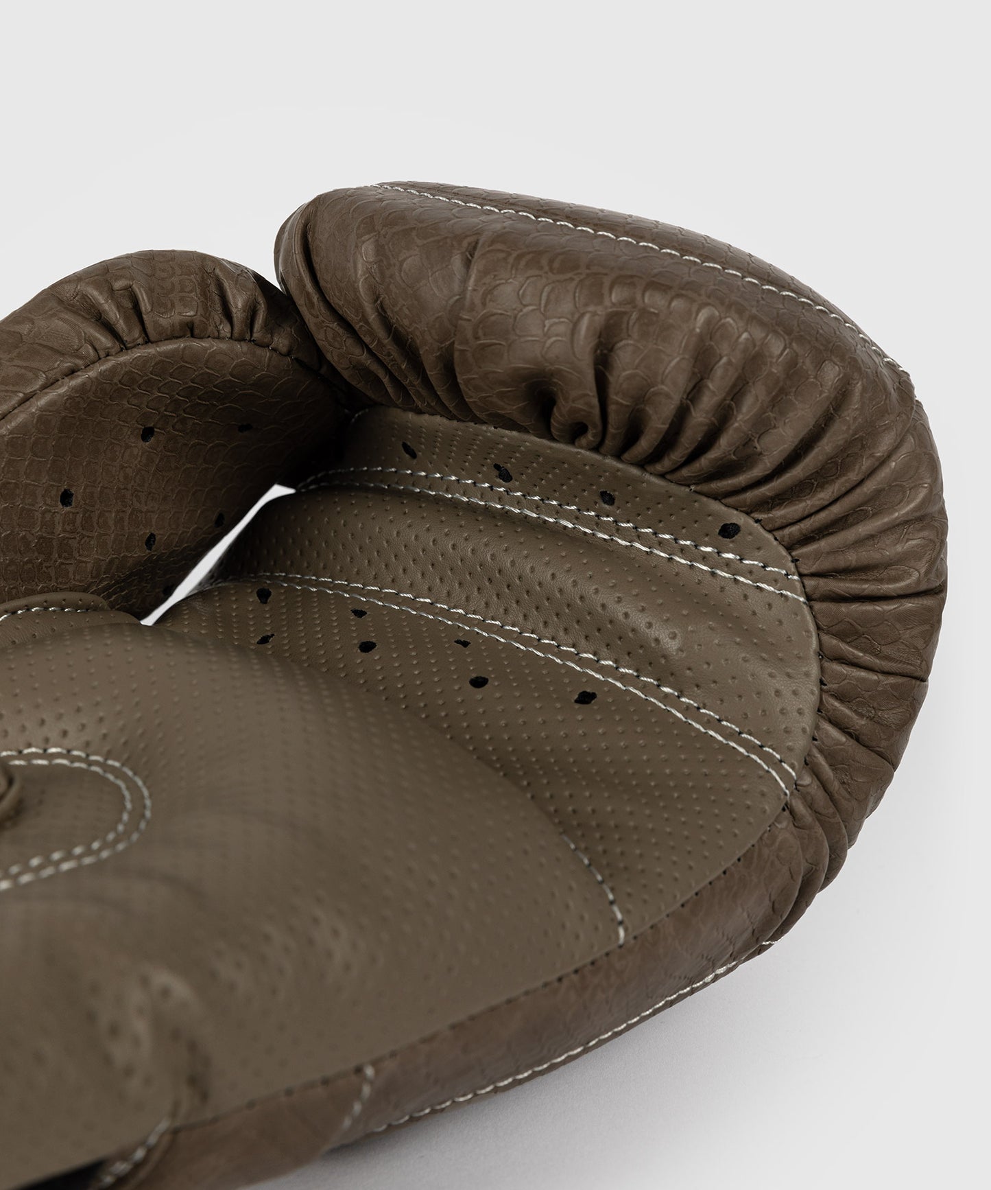 Gants de Boxe Venum Impact Evo Scales – Marron