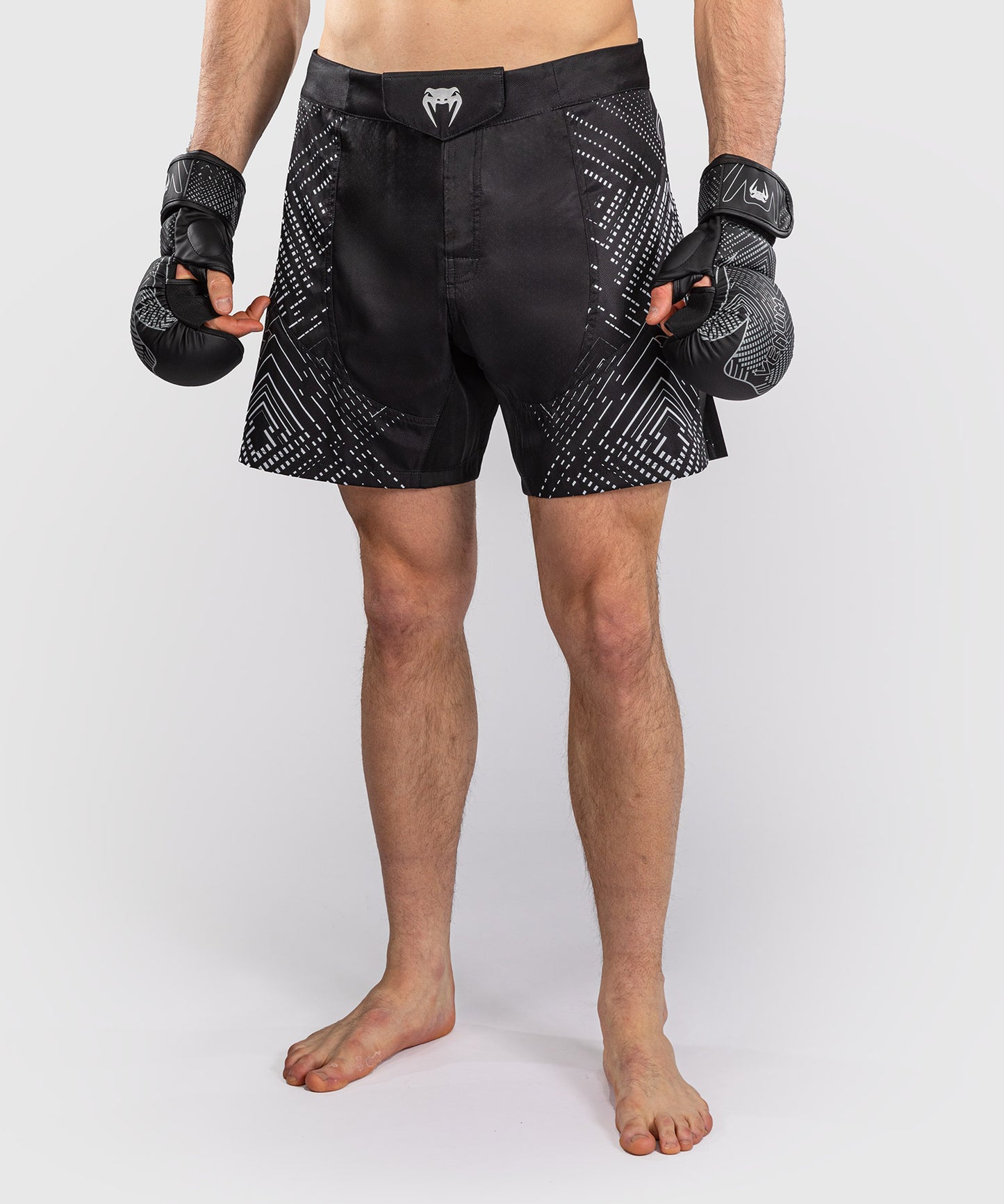 Short de Combat Venum Midnight Fury – Noir/Gris/Argent