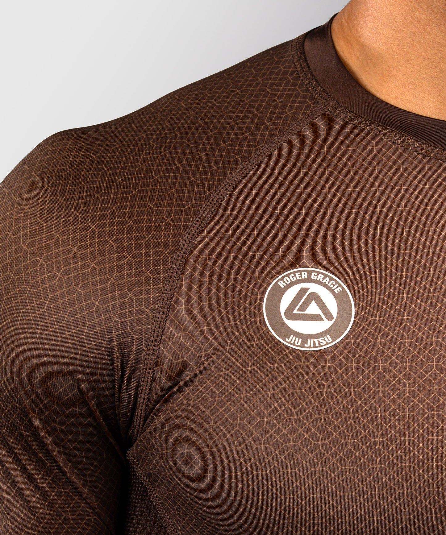 Venum x Roger Gracie Academy Rashguard a Maniche Corte - Marrone Scuro