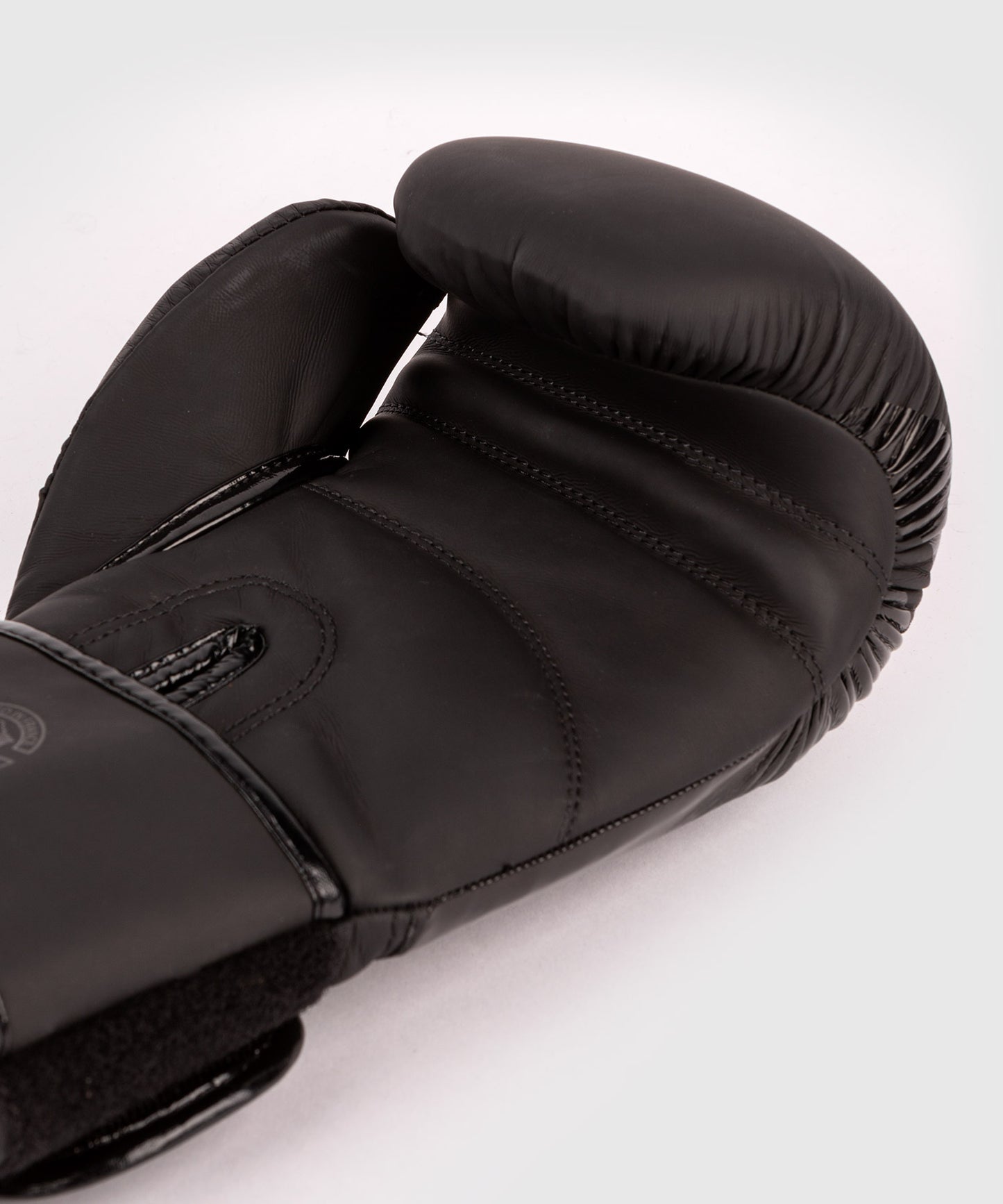 Gants de Boxe Venum Contender 2.0 - Noir/Noir - Edition WLMT