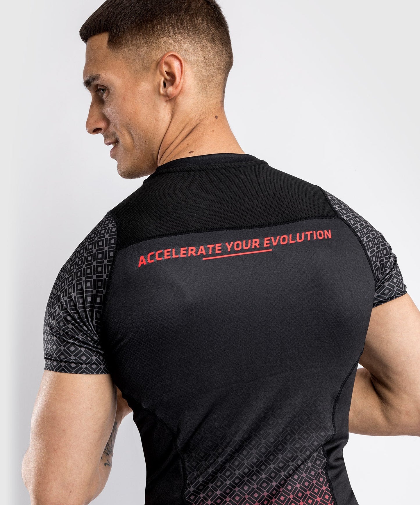 Venum Performance Institute UFC Compression T-Shirt - Kurzarm - Schwarz/Rot