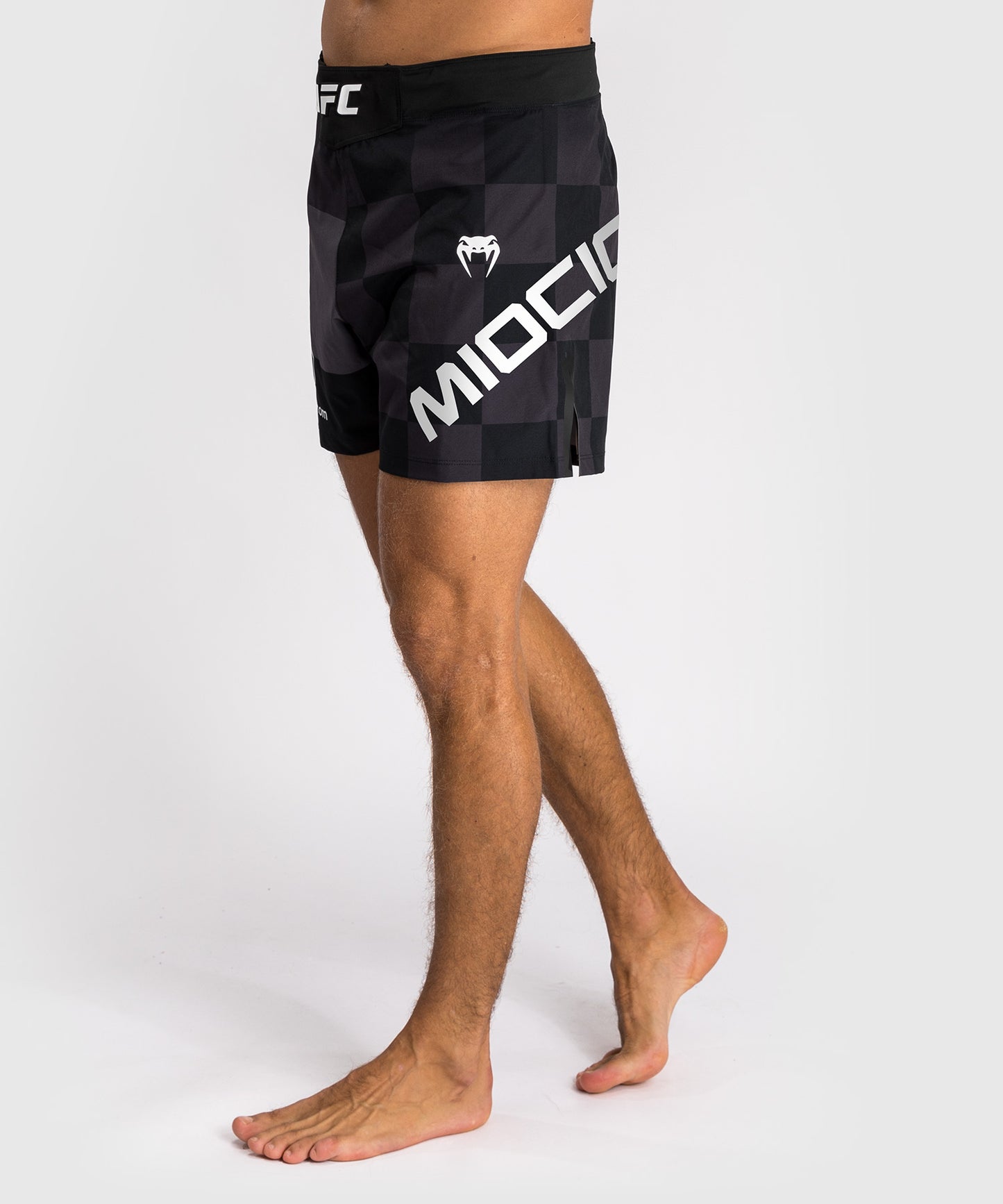 UFC Unrivaled by Venum Stipe Miocic Herren Short Fit Fight Short - Schwarz