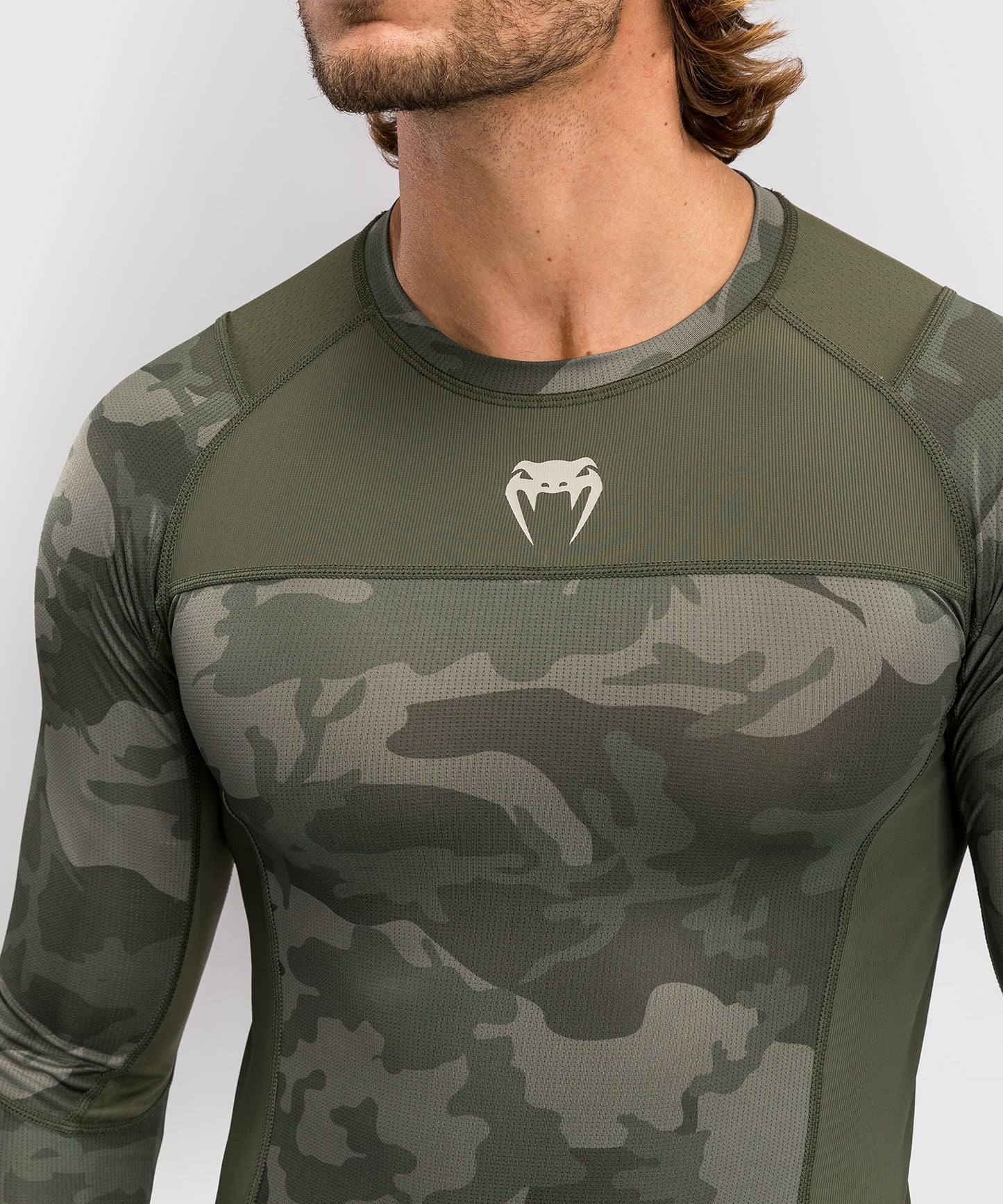 Rashguard à Manches Longues Venum G-Fit Air pour Hommes - Camo Militaire