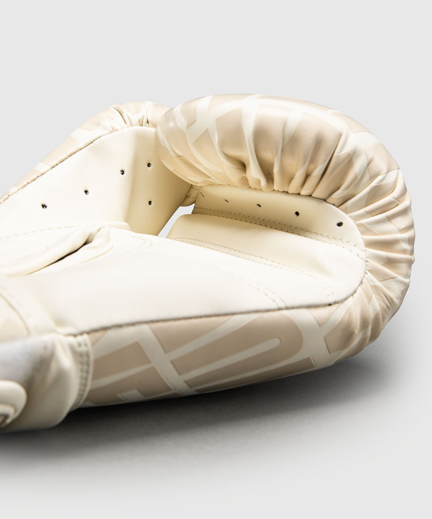 Gants de boxe Venum Contender 1.5 XT 3D – Ivoire