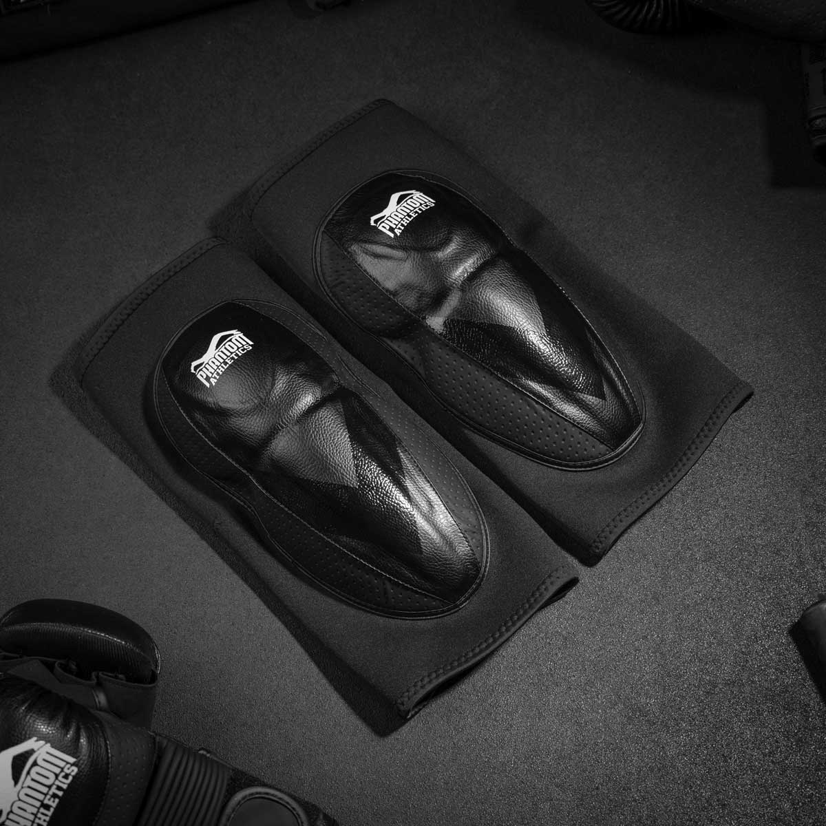 Genouillères Phantom Athletics Riot Pro - Noir