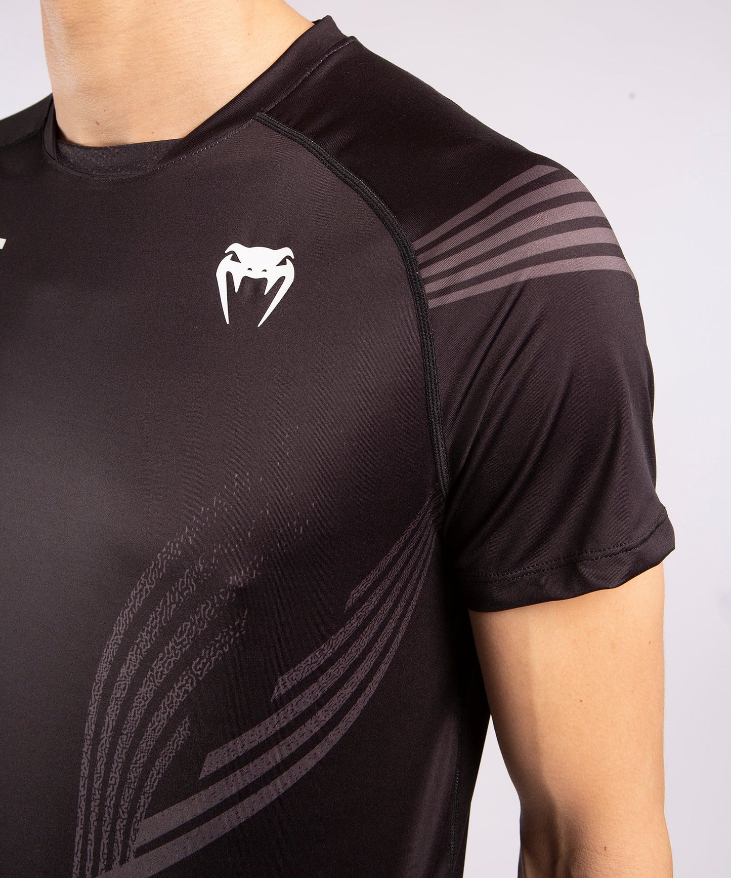 Venum Pro Line Männer UFC Technisches T-Shirt - Schwarz