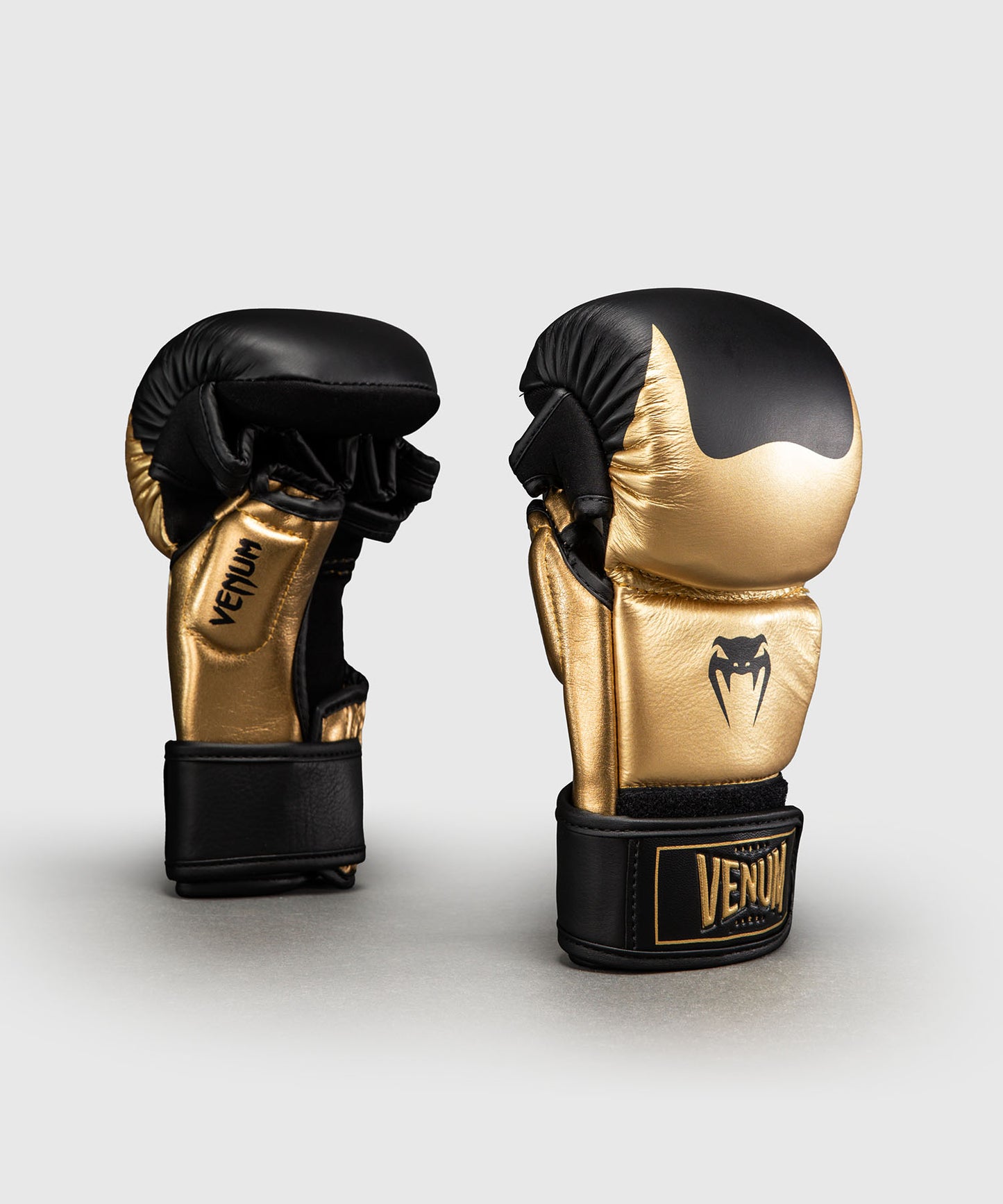 Gants de Sparring en Cuir Venum Attack 2.0 – Or/Noir