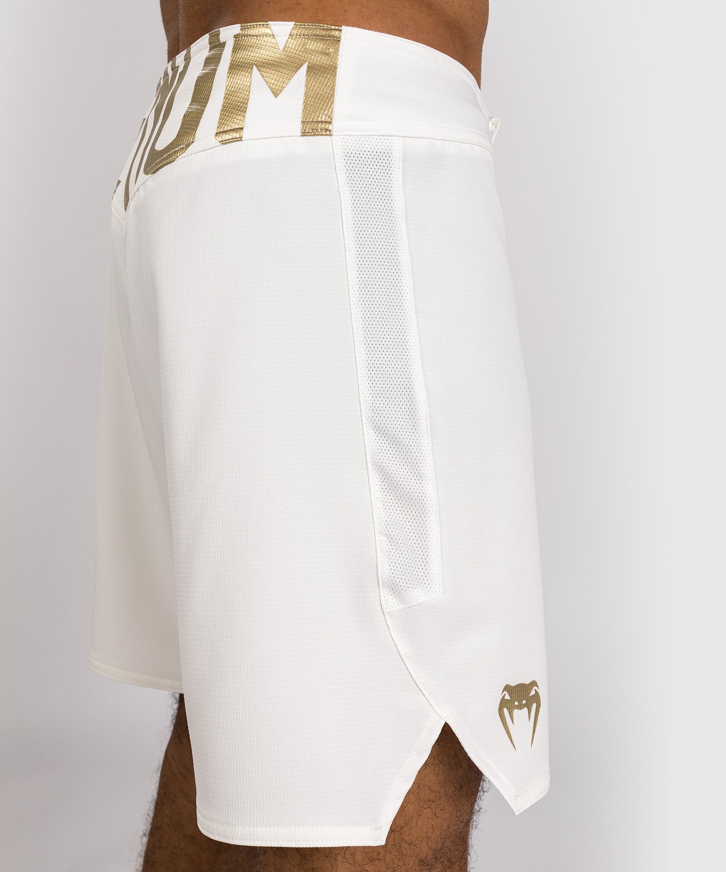 Venum Light 5.0 Pantaloncini da combattimento - Bianco/Oro