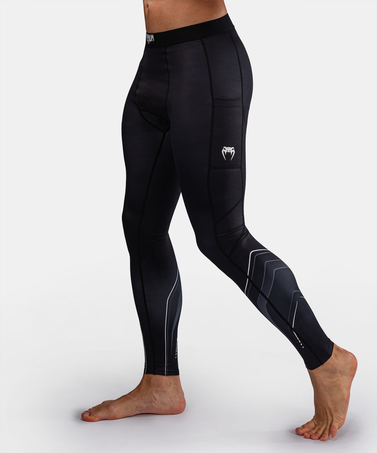 Venum Streamline Spats – Nero/Bianco