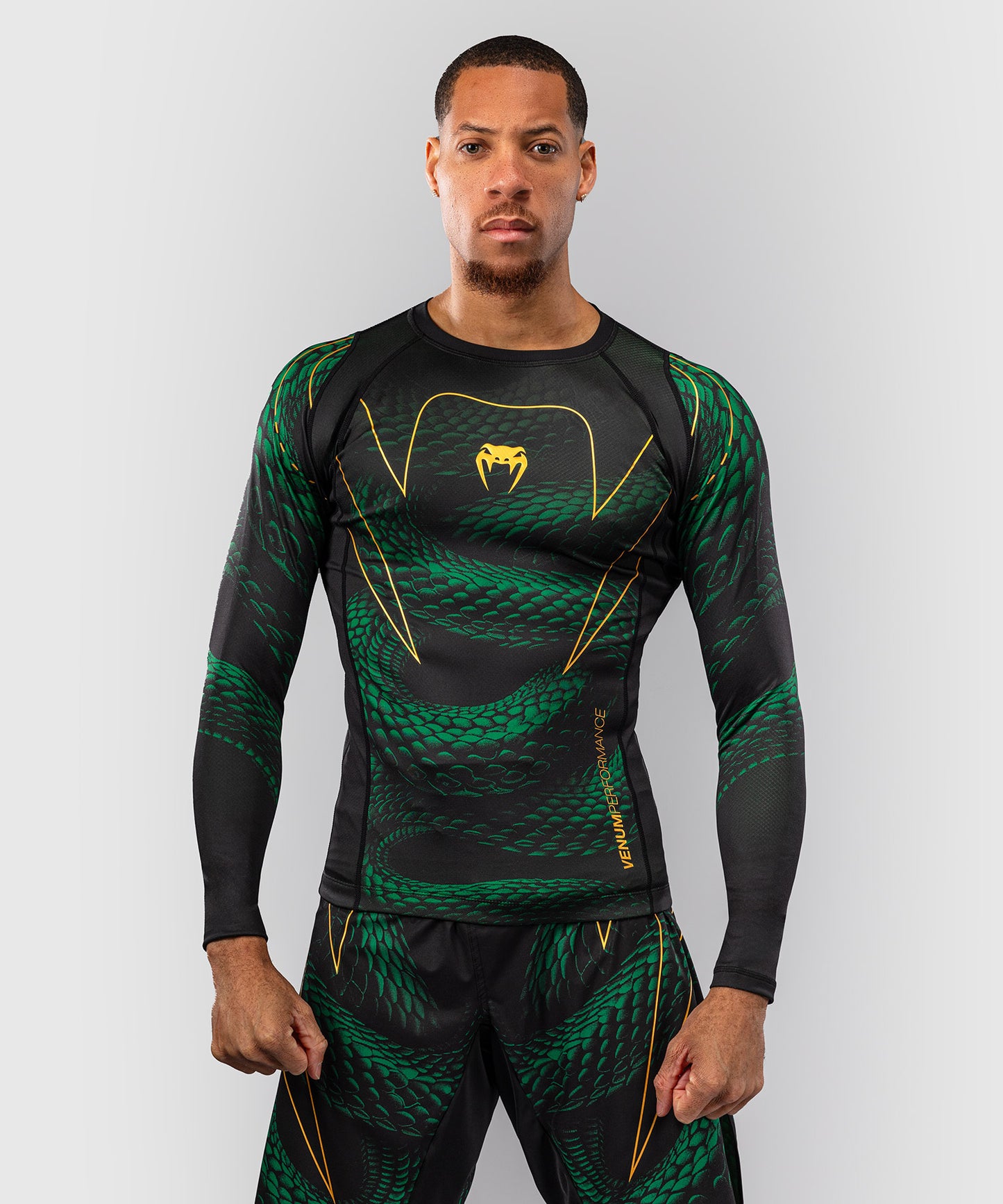 Venum Matupa Long Sleeve Rashguard - Black/Green/Gold