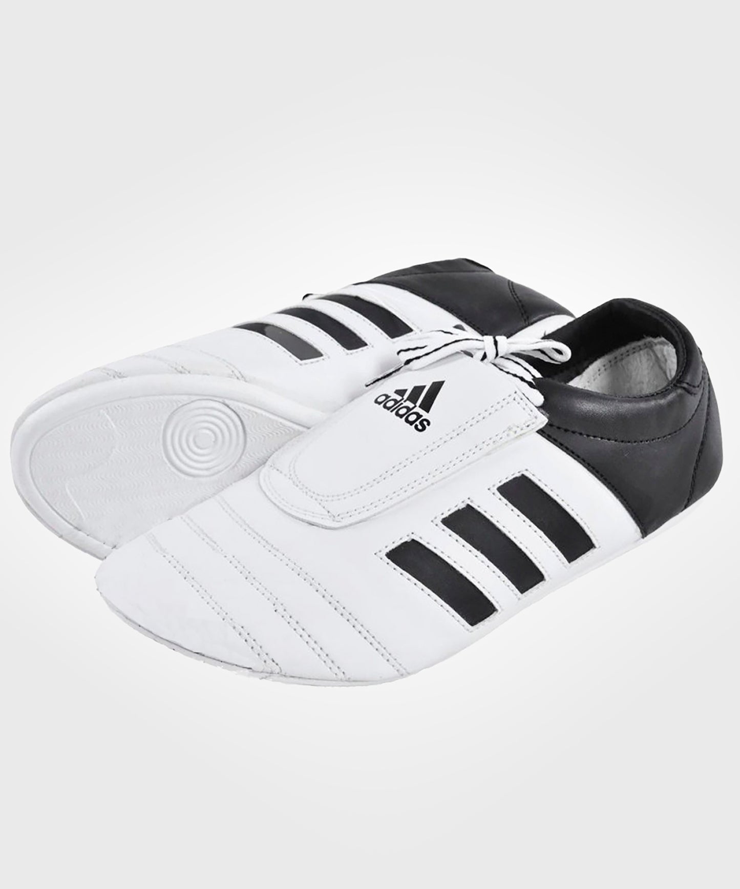 Chaussures Adidas Chaussures Taekwondo Adikick - Blanc/Noir
