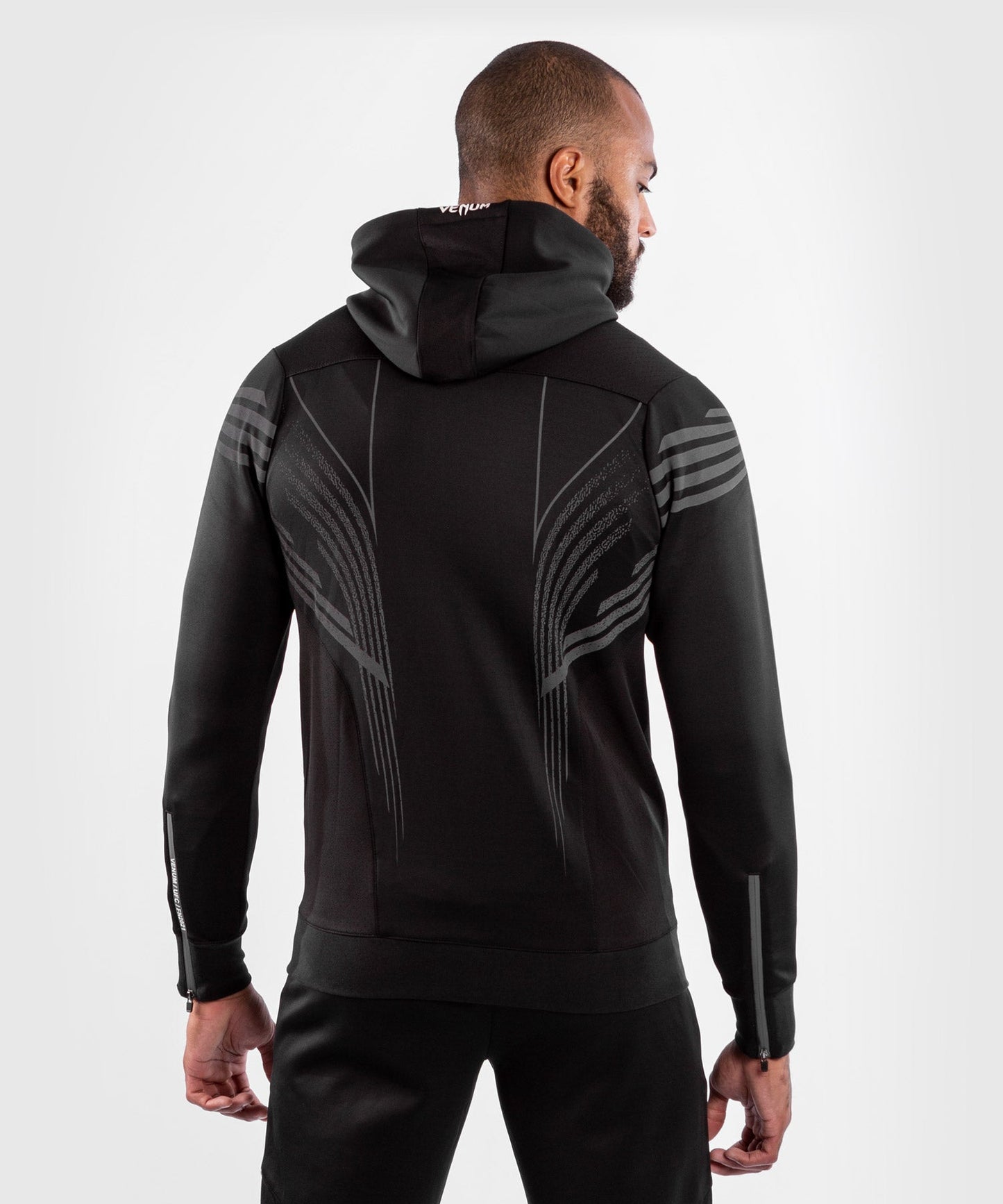Venum Authentic Fight Night UFC Herren Kapuzenpullover - Schwarz