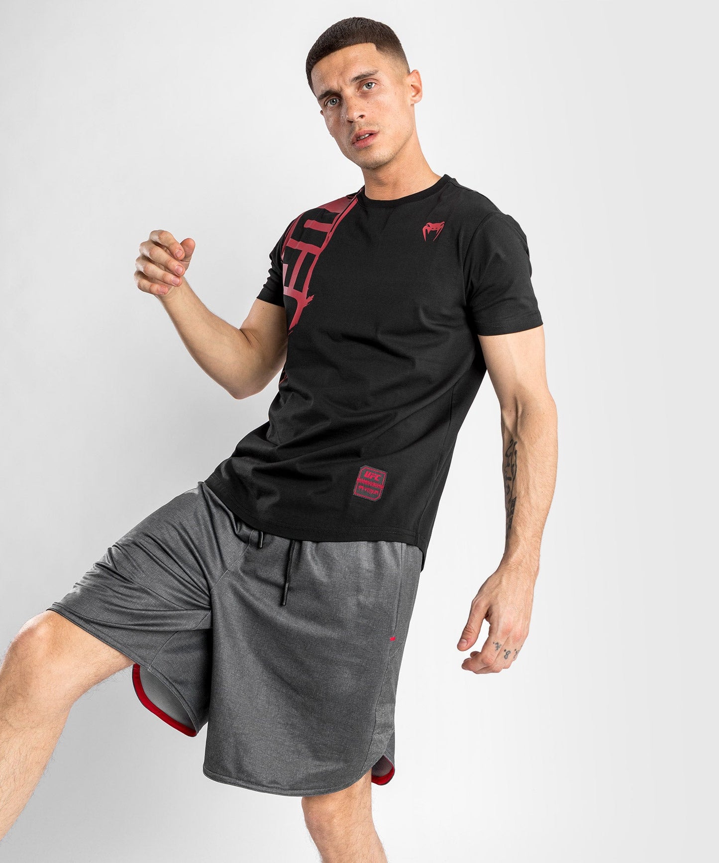 Venum Authentic Fight Week 2.0 UFC T-Shirt - Kurzarm - Schwarz/Rot
