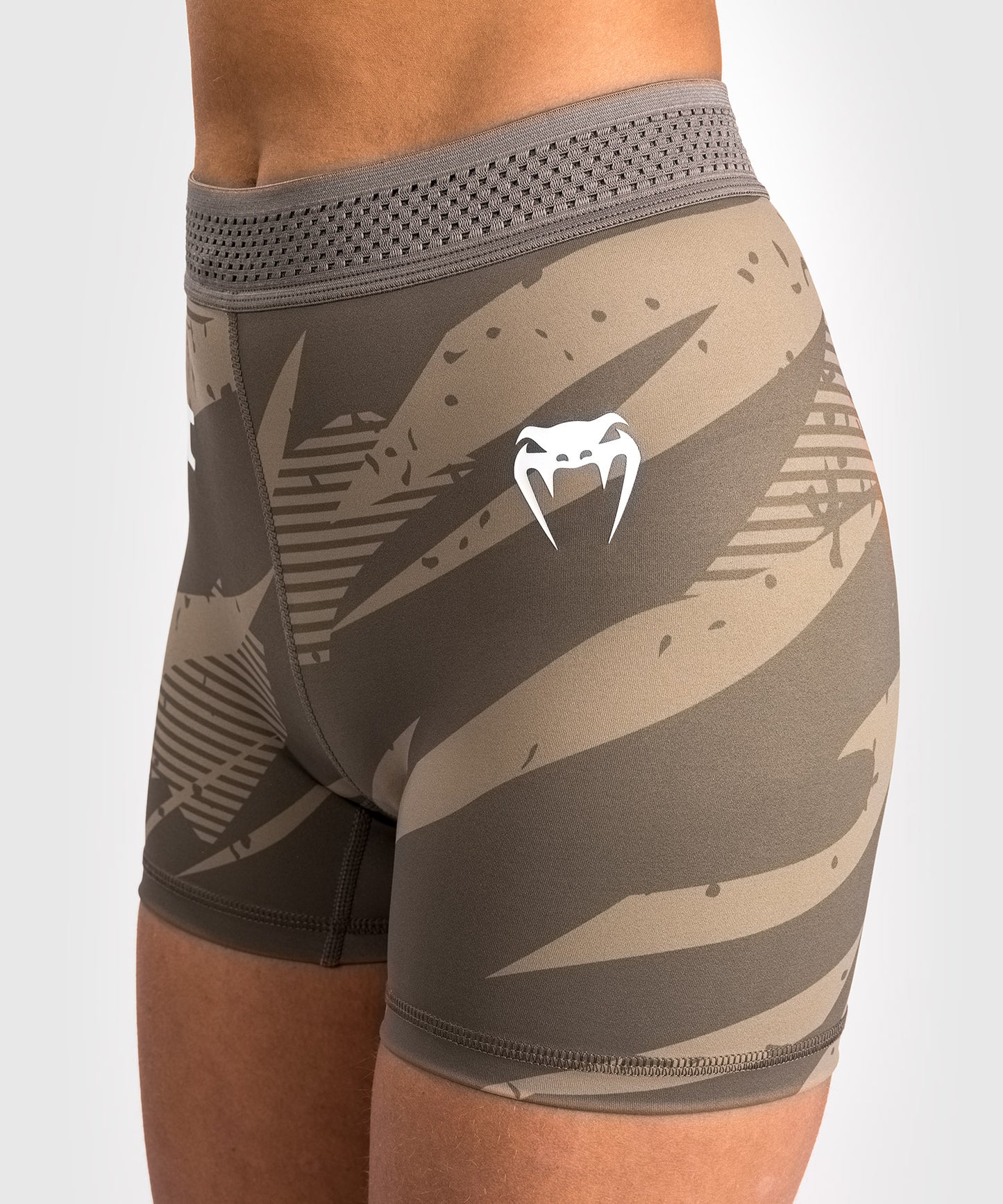 Short de compression pour Femmes UFC Adrenaline by Venum Fight Week - desert Camo