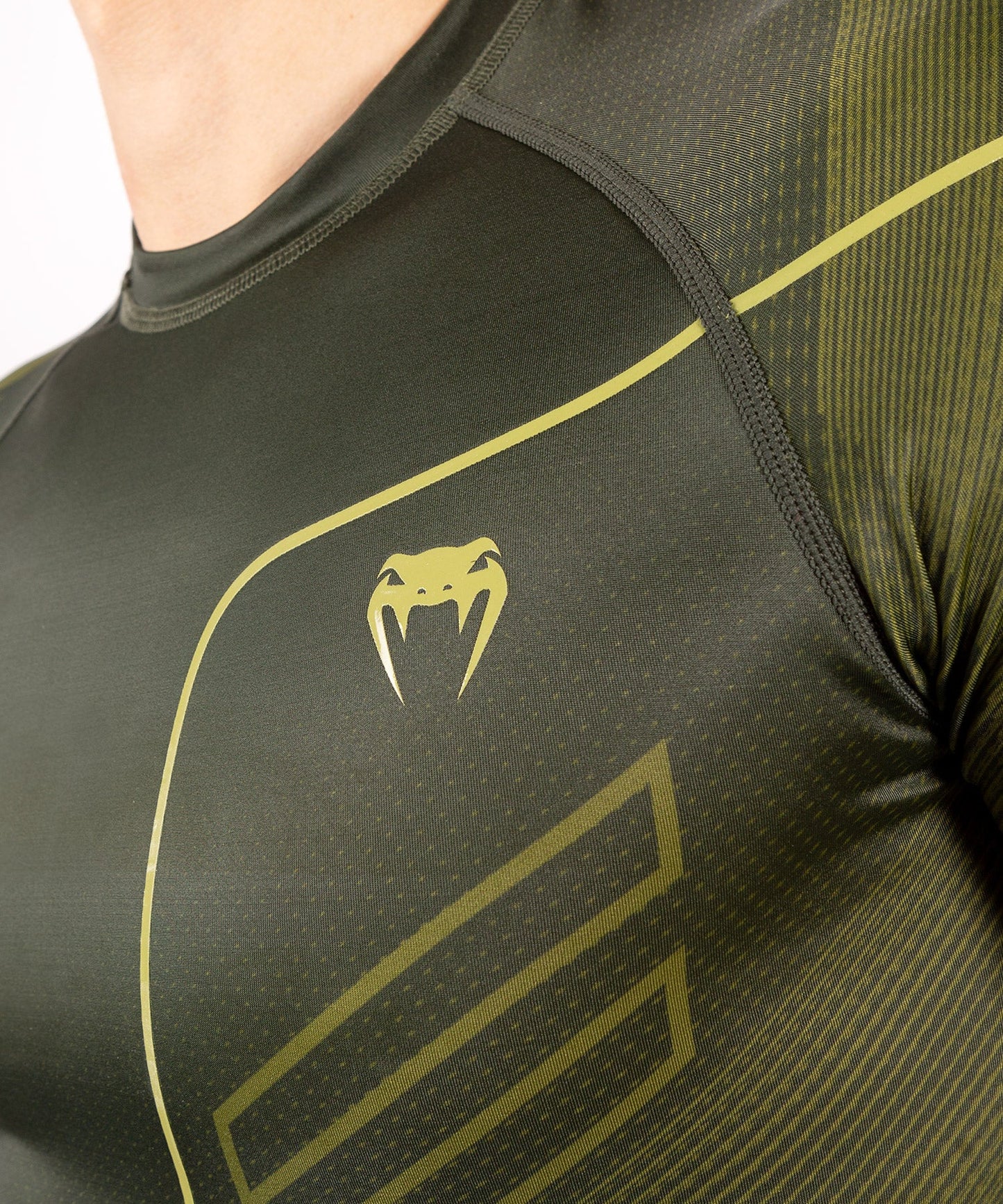 Venum Commando Edition Loma Langarm Rashguard - Khaki