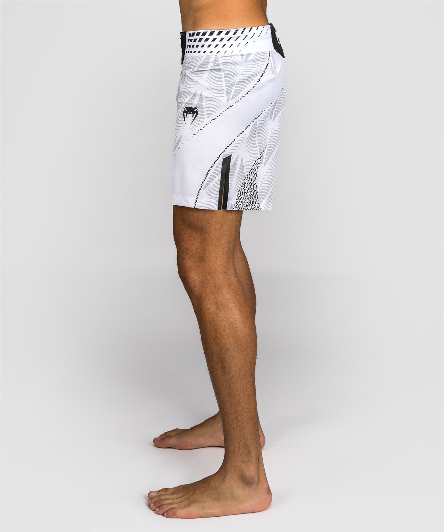 Short de combat coupe courte Homme UFC Zenith by Venum Authentic Fight Night - Blanc