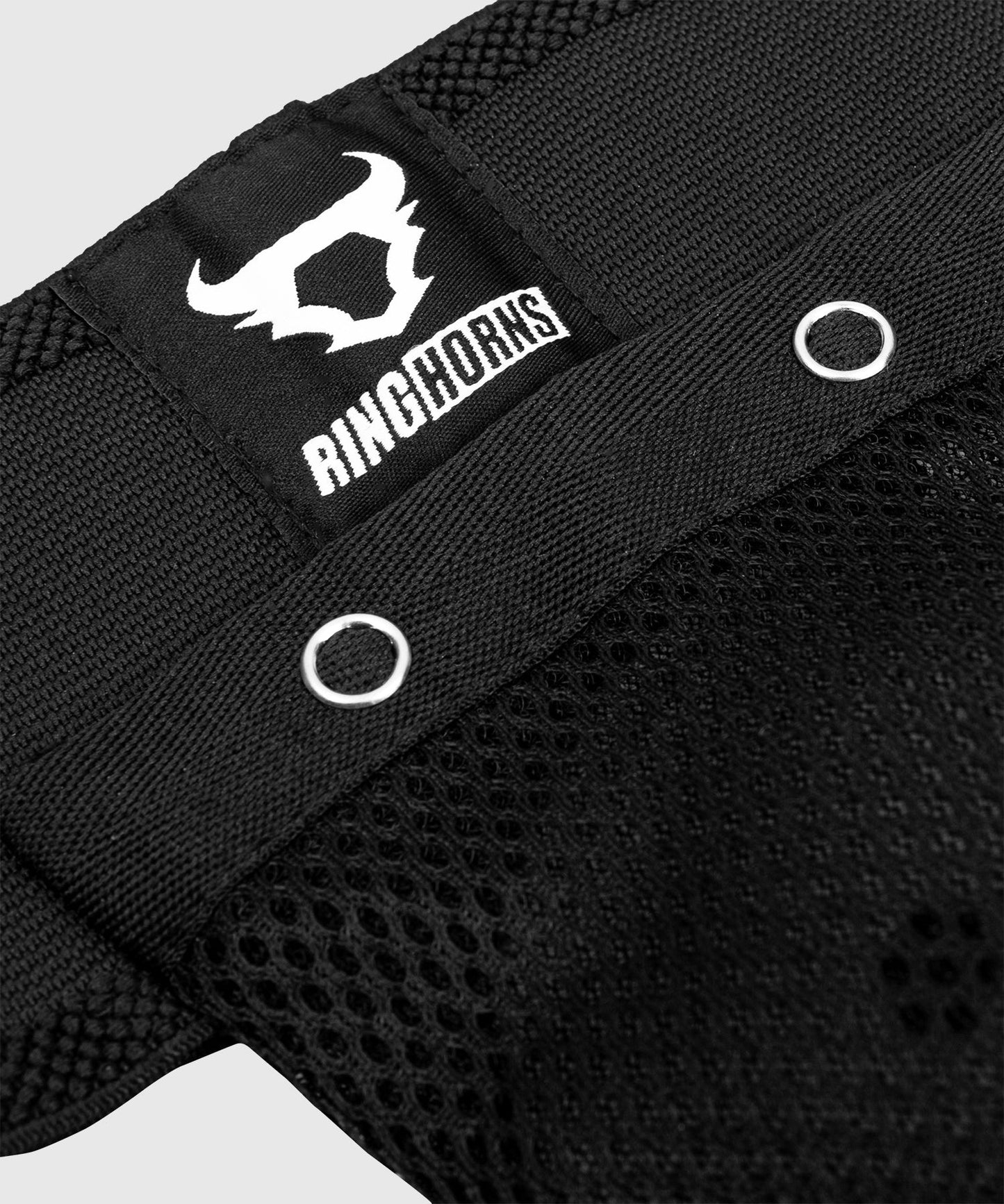 Ringhorns Charger by Venum Tiefschutz und Suspensorium – Schwarz