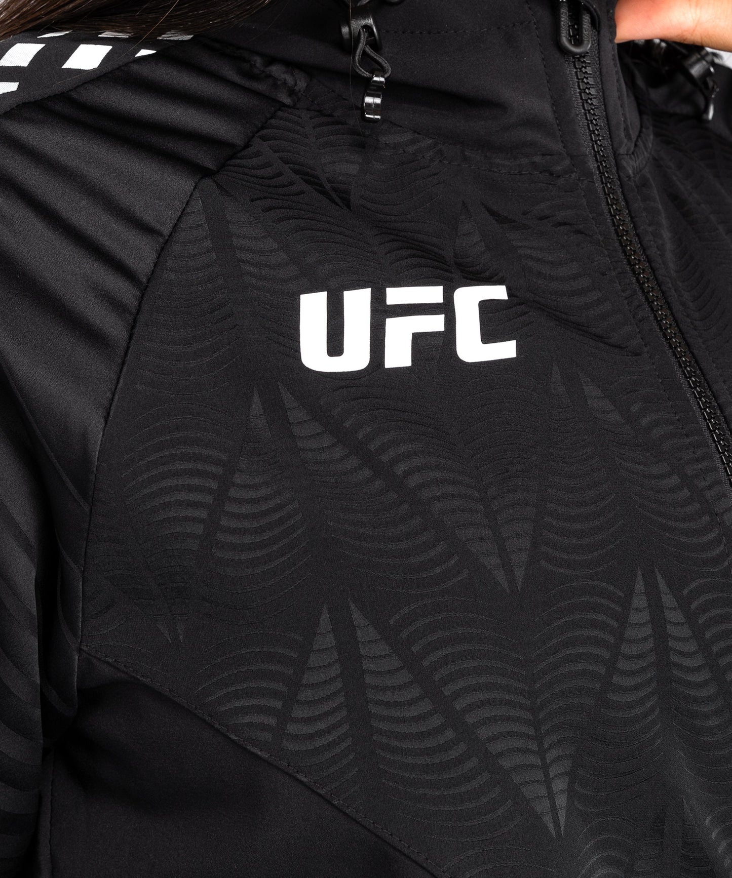 Sweat à capuche Walkout Femme UFC Zenith by Venum Authentic Fight Night - Noir