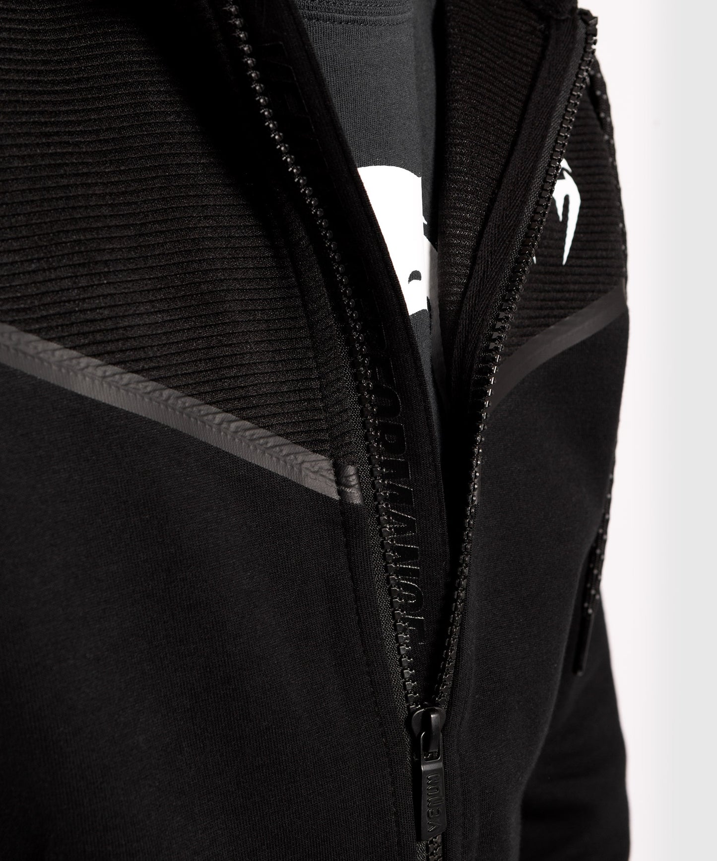Sweatshirt Enfant Venum Laser Evo 2.0 – Noir