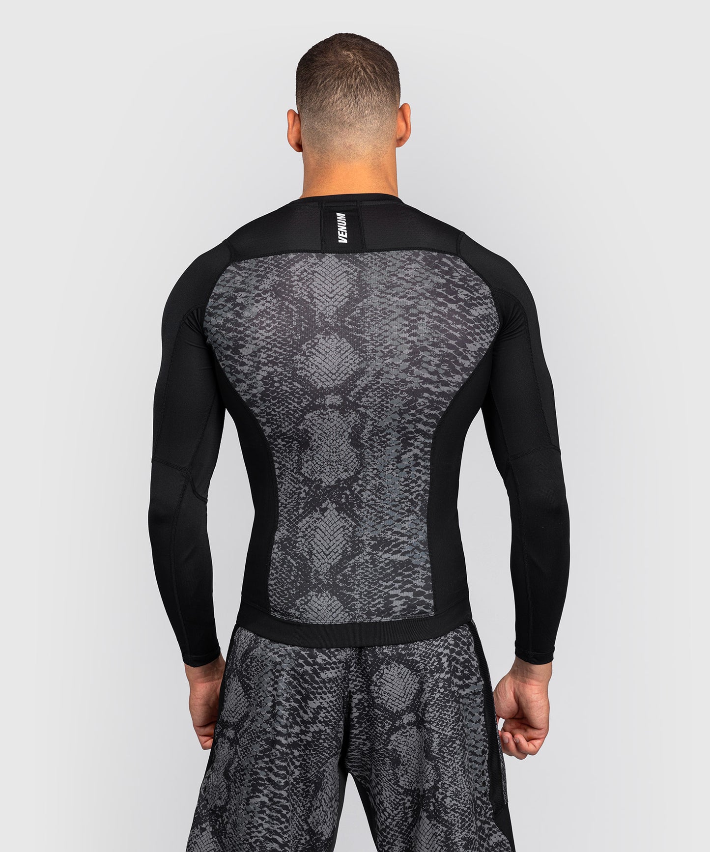 Rashguard à Manches Longues Venum G-Fit Scales – Noir/Gris Charbon