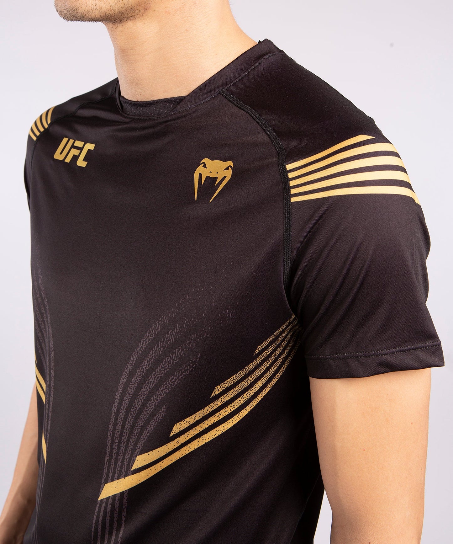 Venum Pro Line - Technisches T-Shirt für Männer, UFC Champion