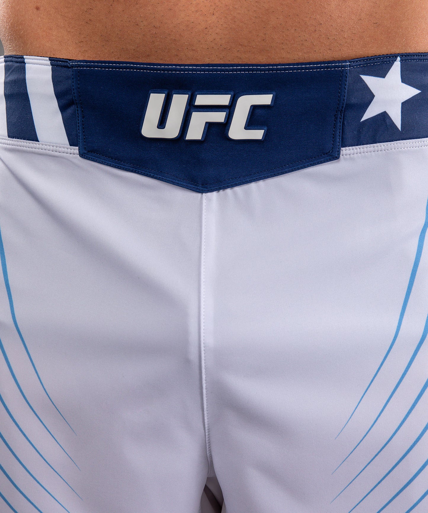 Official UFC Freedom 250 by Venum Authentic Fight Night Pantaloncini da combattimento taglio corto da uomo - Bianco