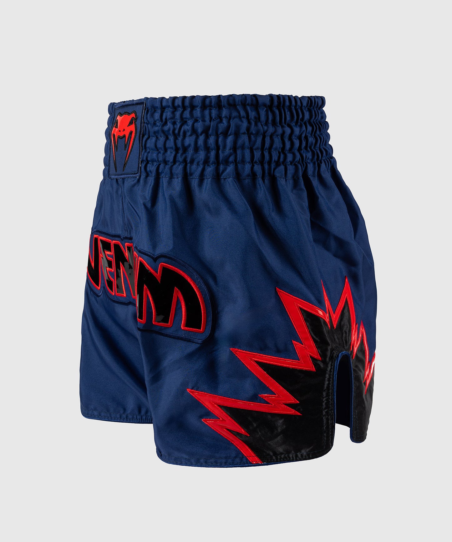 Venum Inferno Muay Thai Shorts - Königsblau/Rot/Schwarz