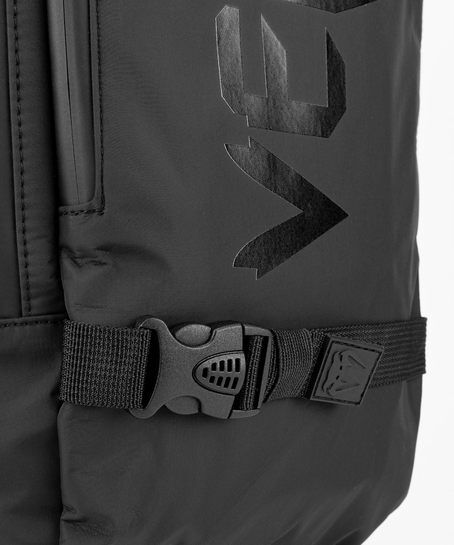 Venum Challenger Pro Evo Rucksack (20-25L) – Schwarz