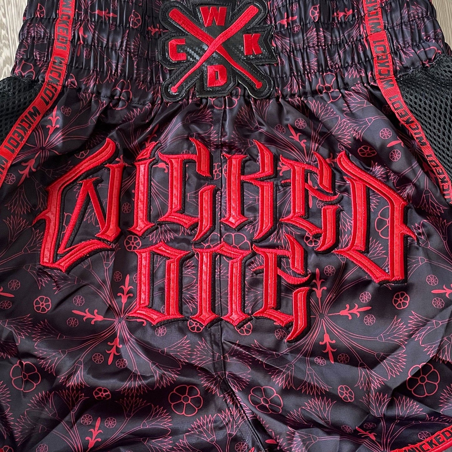 Wicked One Kingdom Muay Thai Shorts - Rot