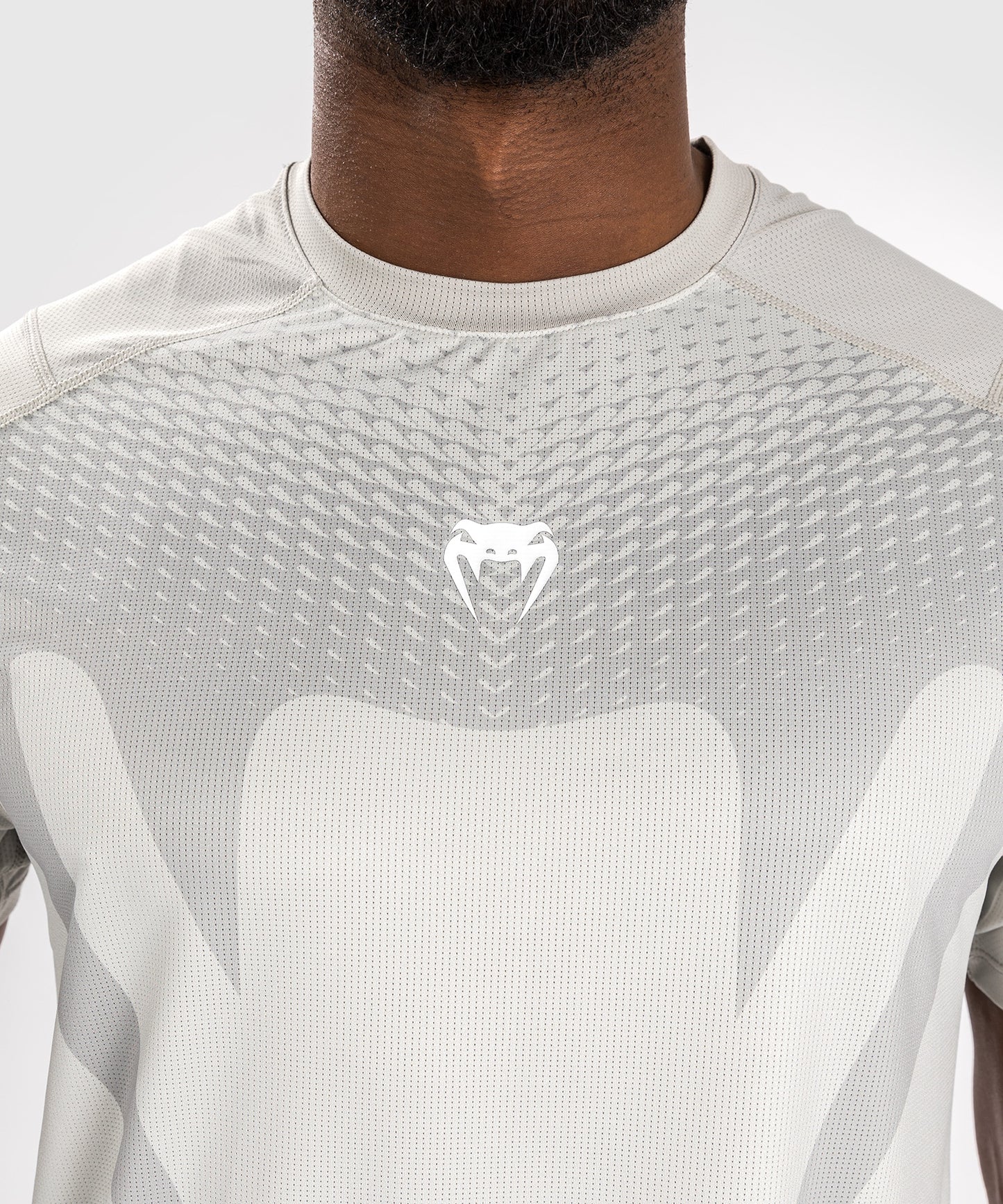 T-Shirt Dry-Tech Pour Hommes Venum Attack - Sable