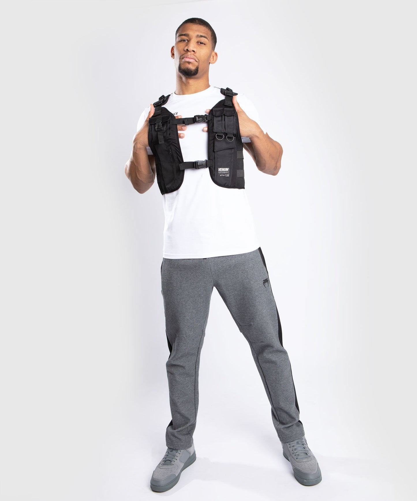 Venum Challenger Vest Utility - Schwarz