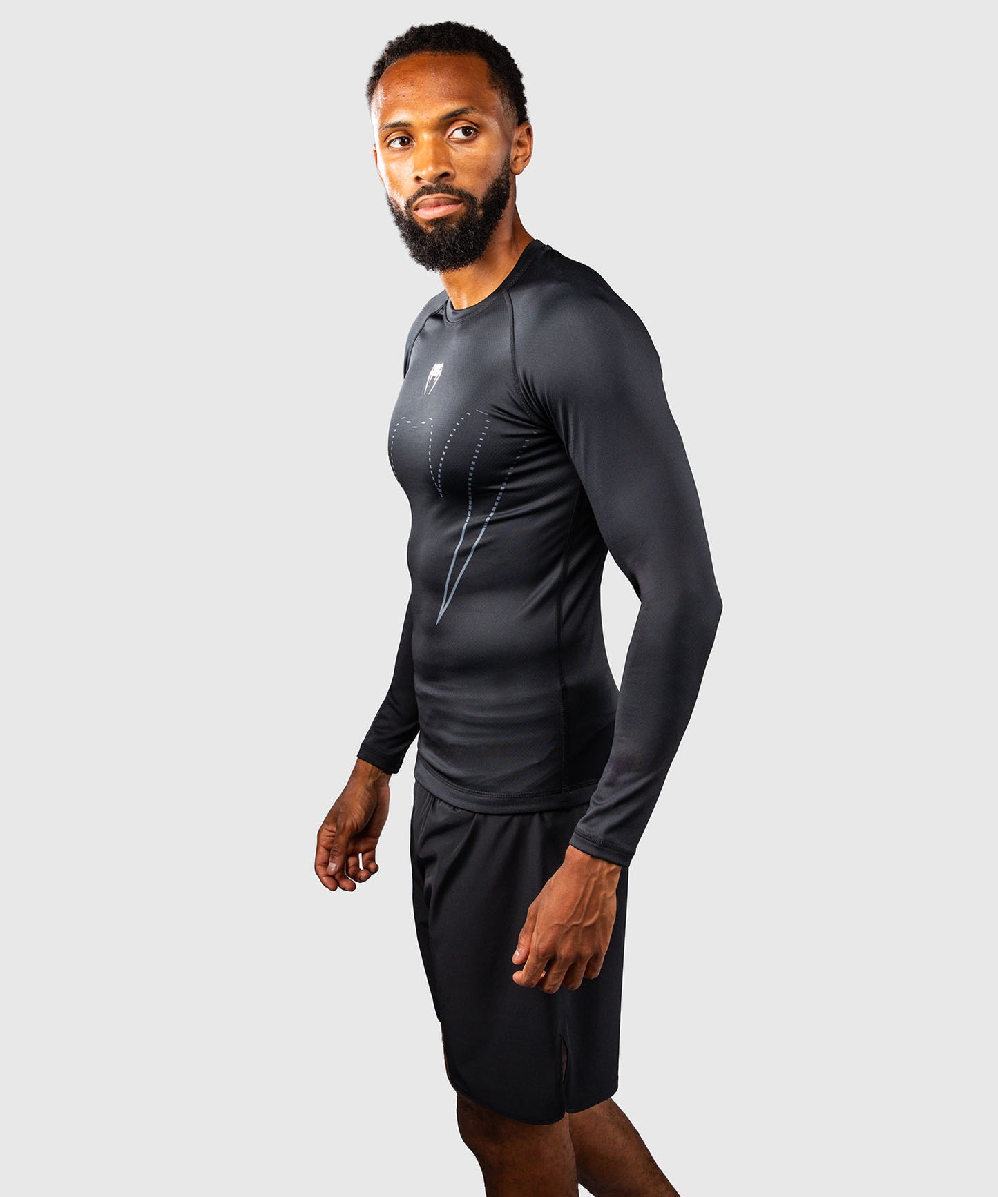 Venum Edge Langarm Rashguard – Schwarz/Sand