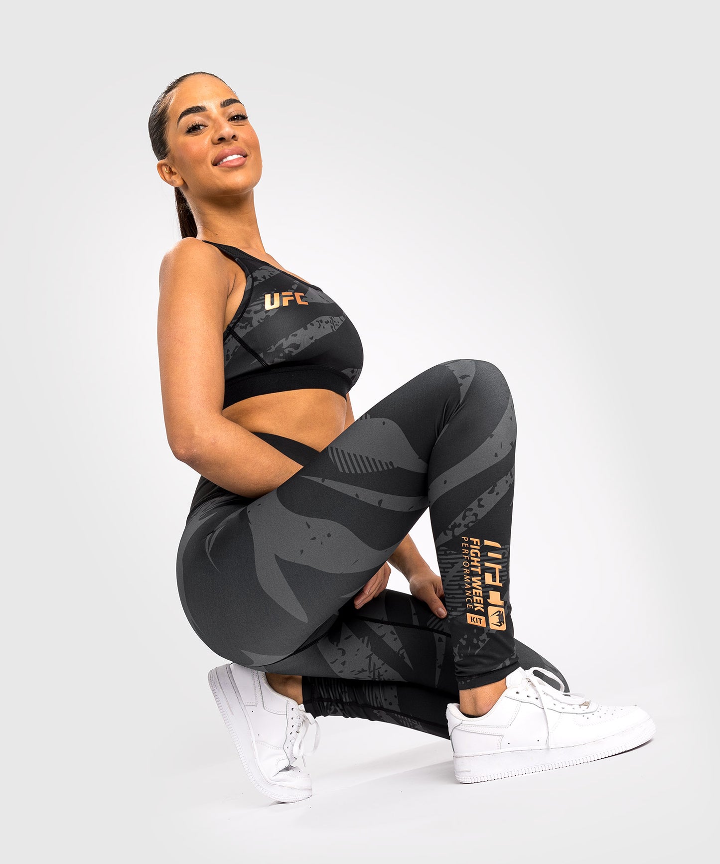 UFC Adrenaline by Venum Fight Week Frauen Leistung Tight - Urban Camo