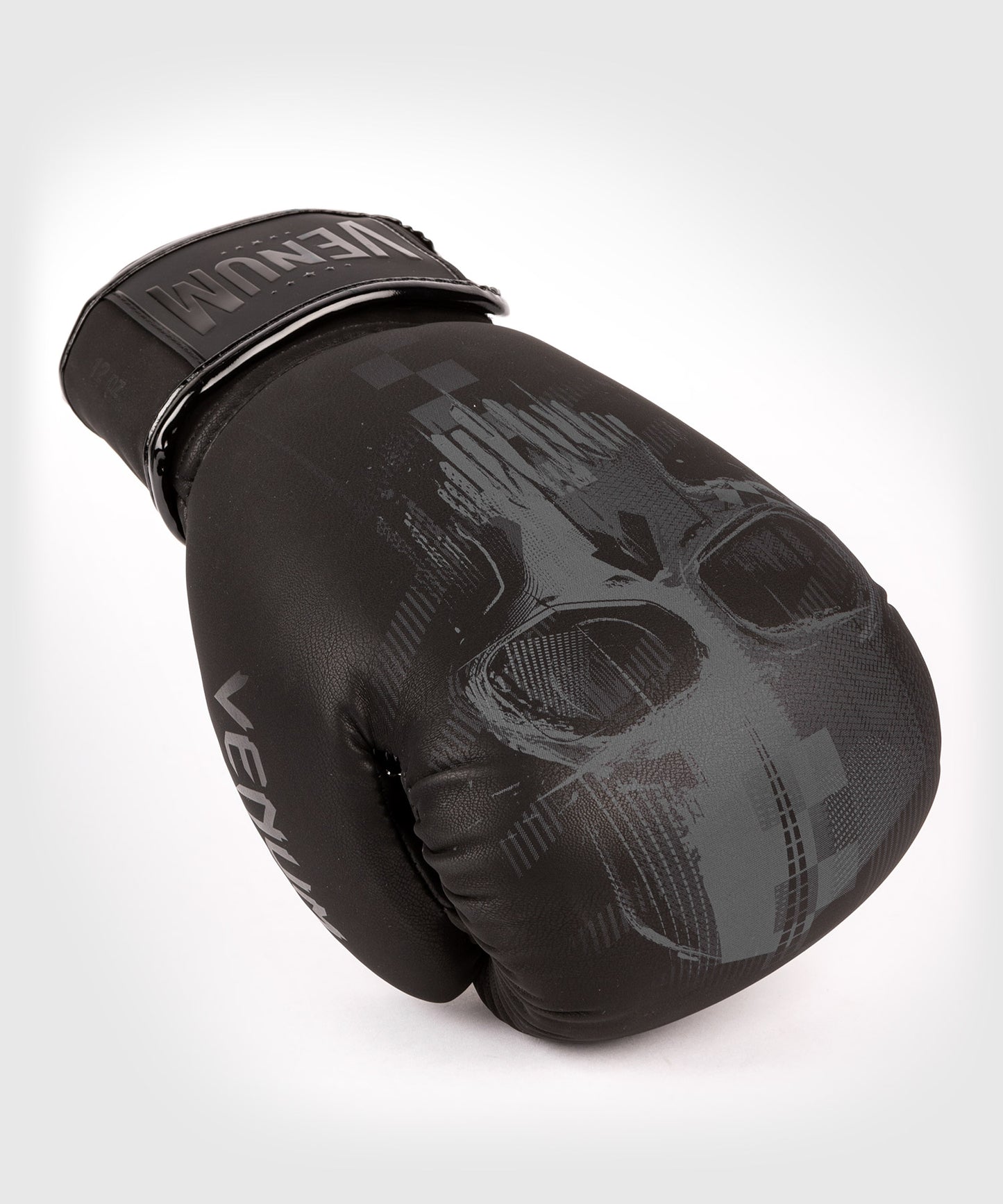 Venum Skull Boxing Gloves - Black/Black