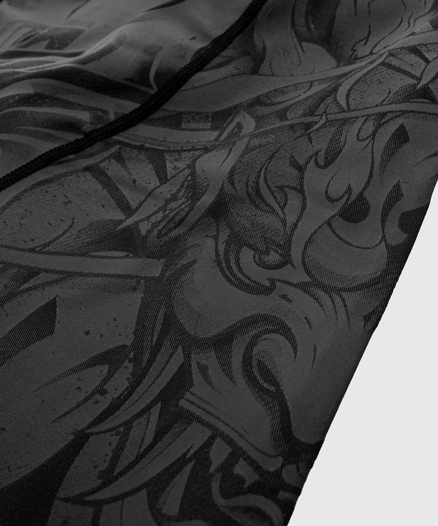 Venum Devil Vale Tudo Shorts - Schwarz/Schwarz