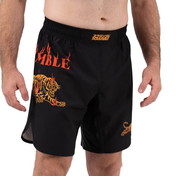 Scramble Burning Tiger Fightshorts - Negro