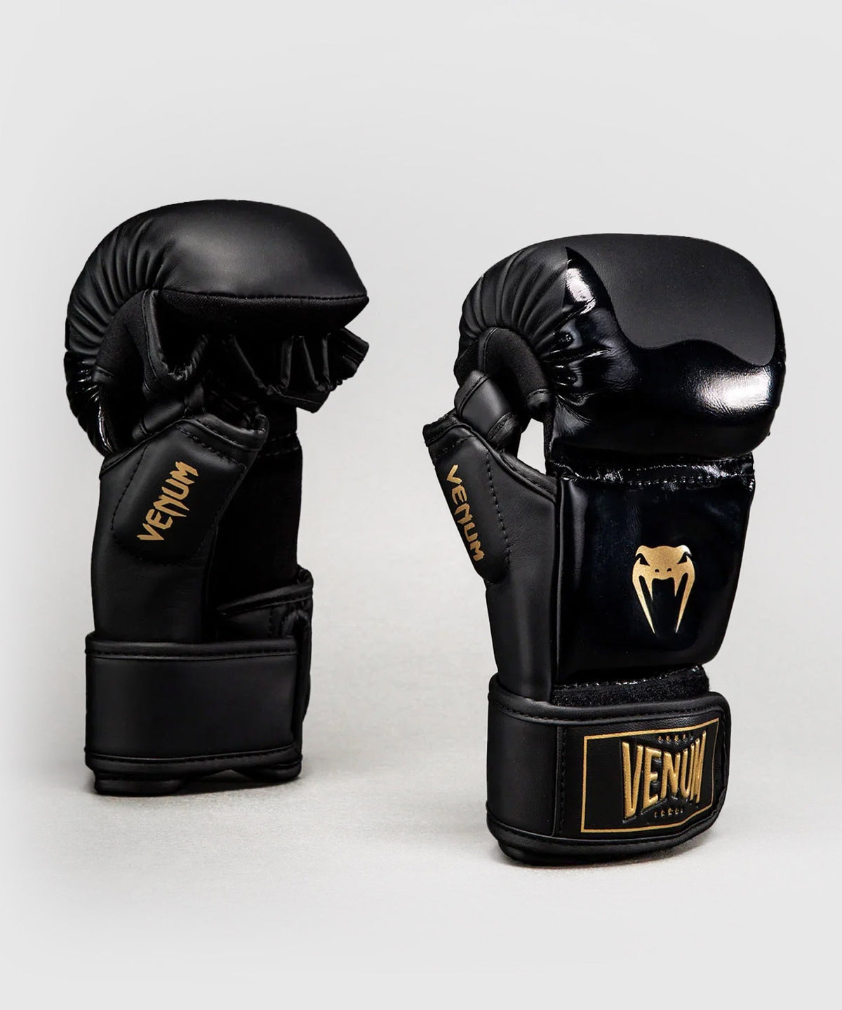 Venum Attack 2.0 Guantes de Sparring – Negro/Oro