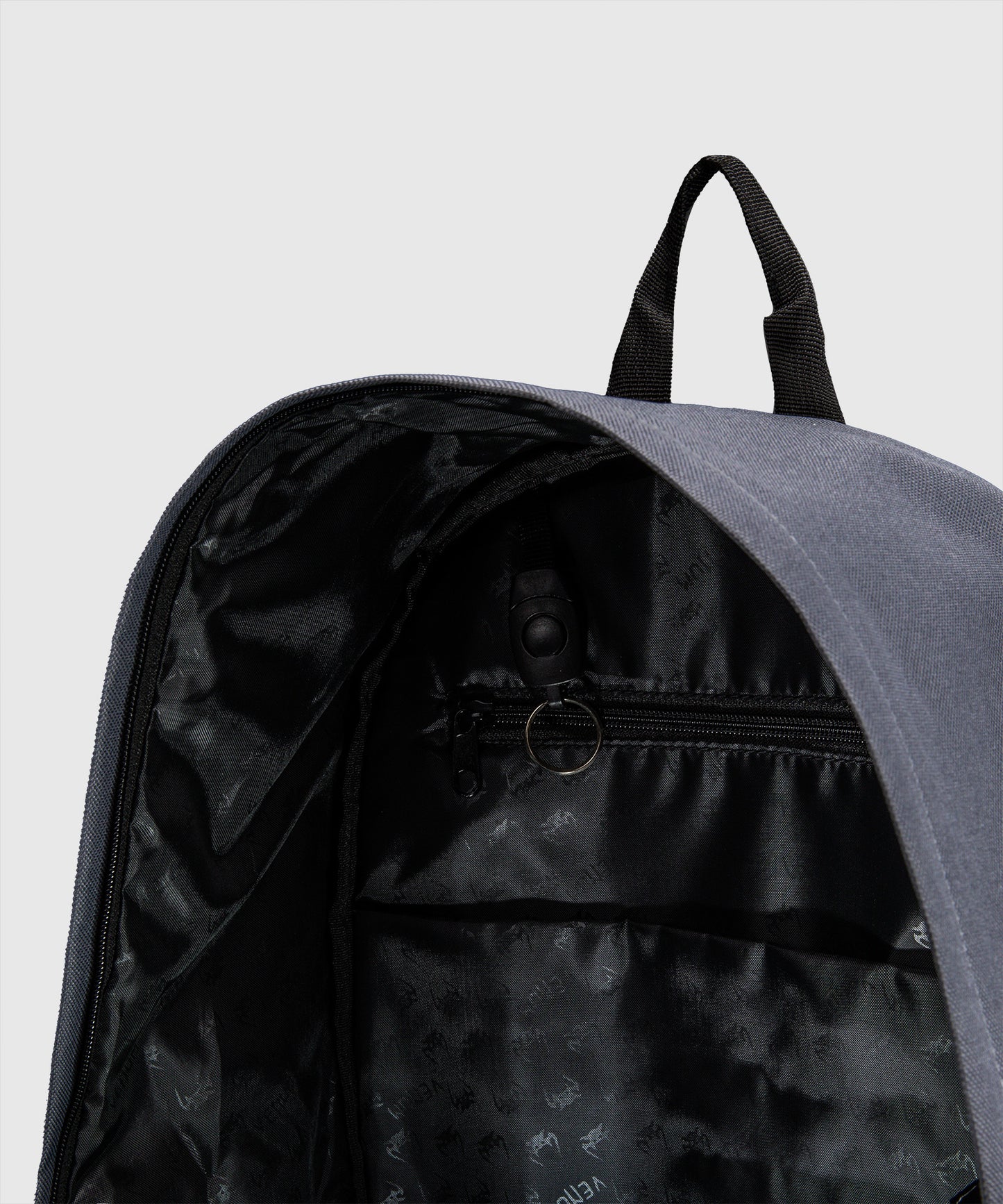 Venum Essential Rucksack (24 L) - Grau/Schwarz