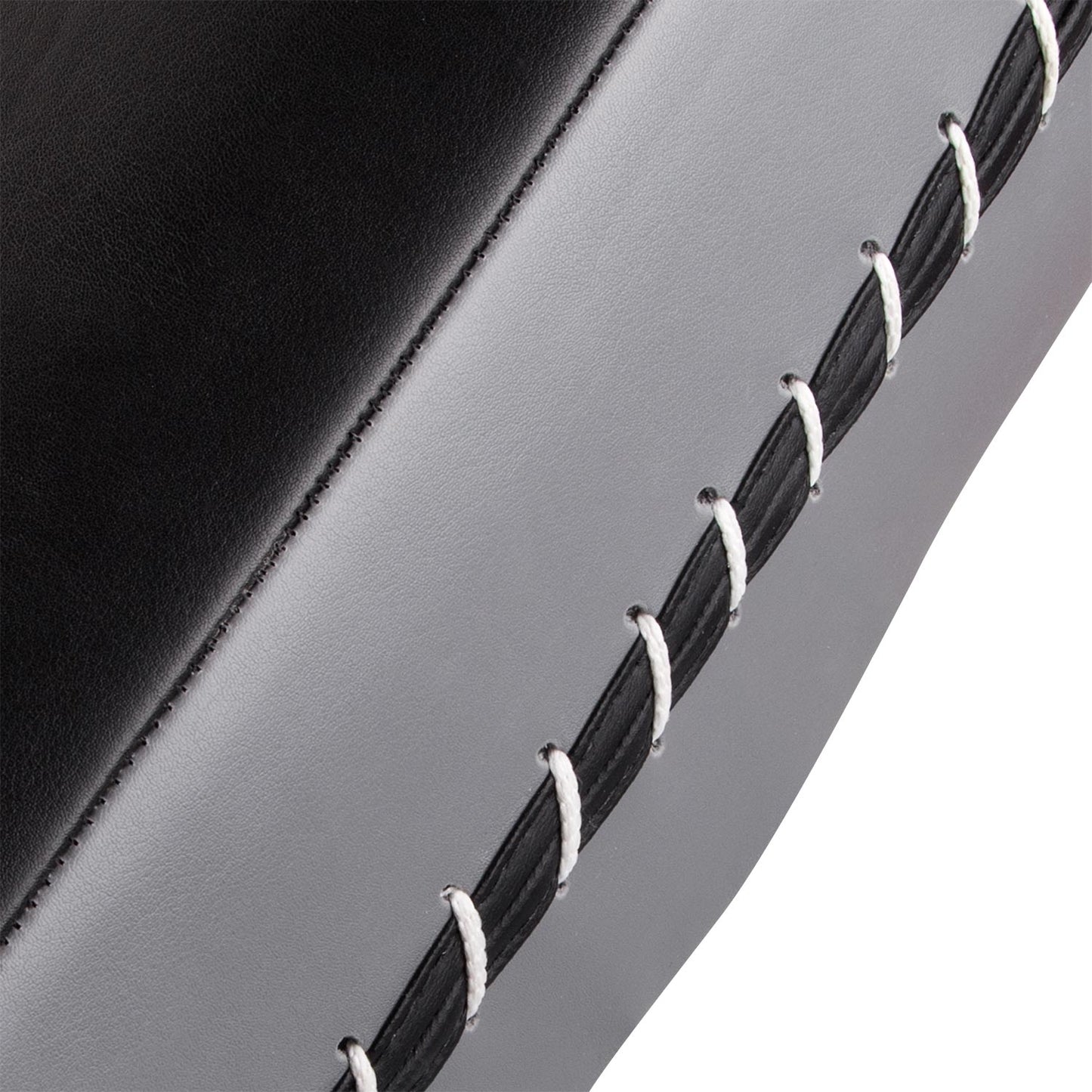 Ringhorns Charger by Venum Strike Shield – Schwarz