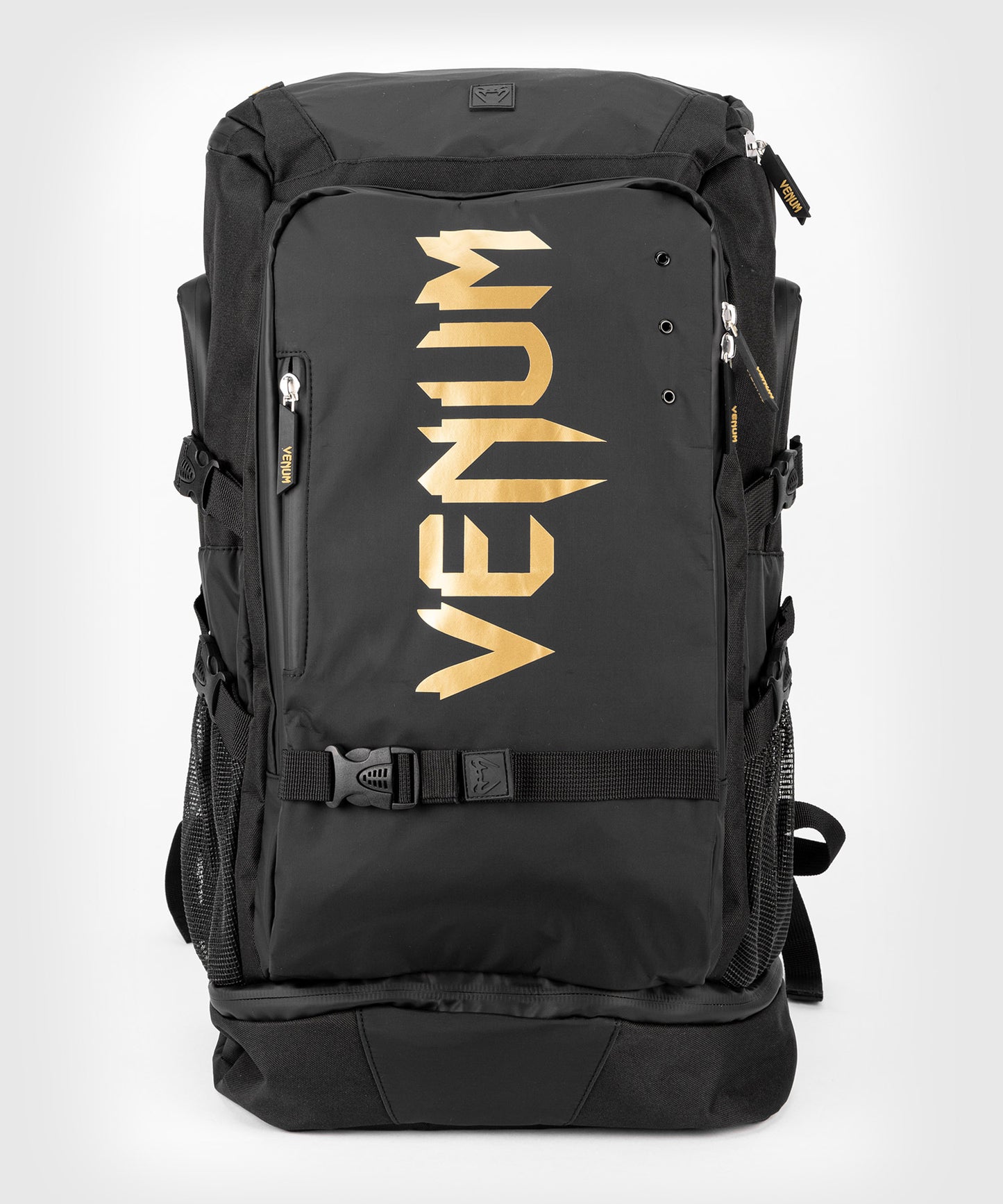 Venum Challenger Xtrem Evo Rucksack (50-63L) – Schwarz/Gold
