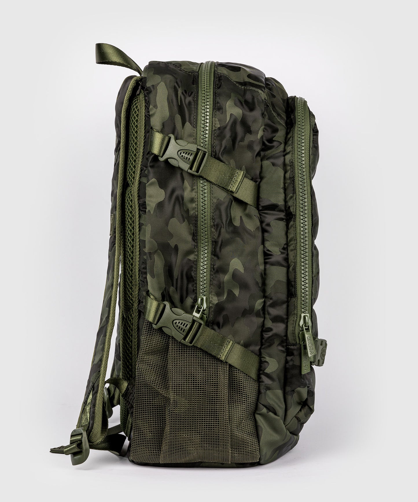 Venum Challenger Pro Rucksack (20-25L) – Khaki/Camo