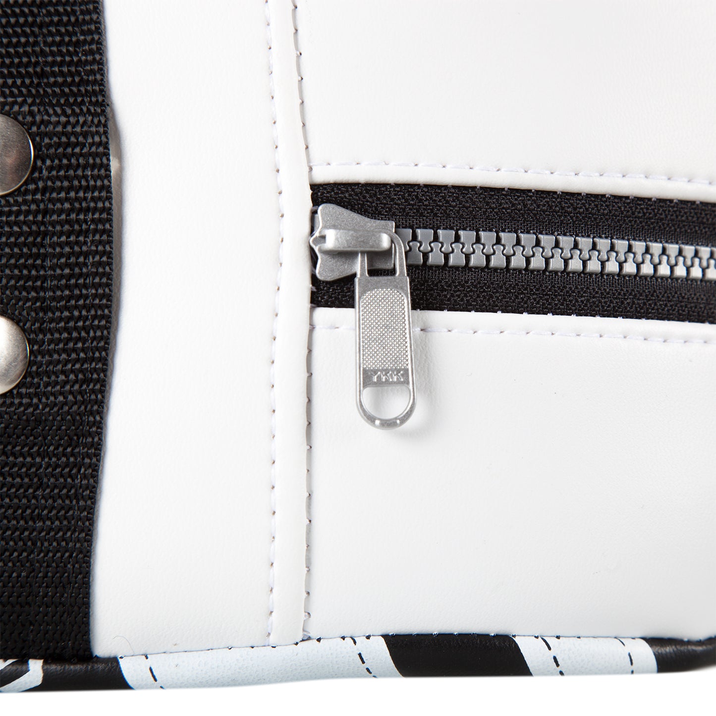 Venum Absolute Square Kick Shield - Skintex Leder - Schwarz/Ice