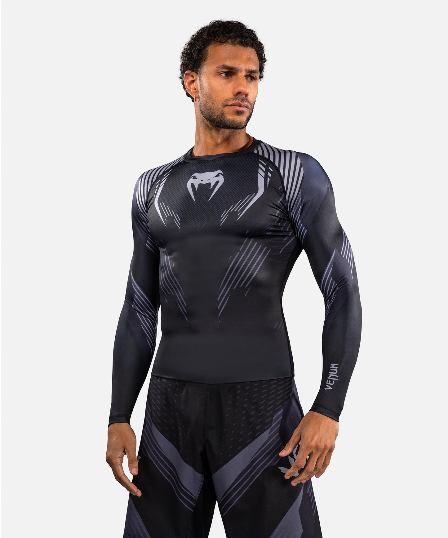 Venum No-Gi 6.0 Rashguard Manga Larga - Negro/Gris