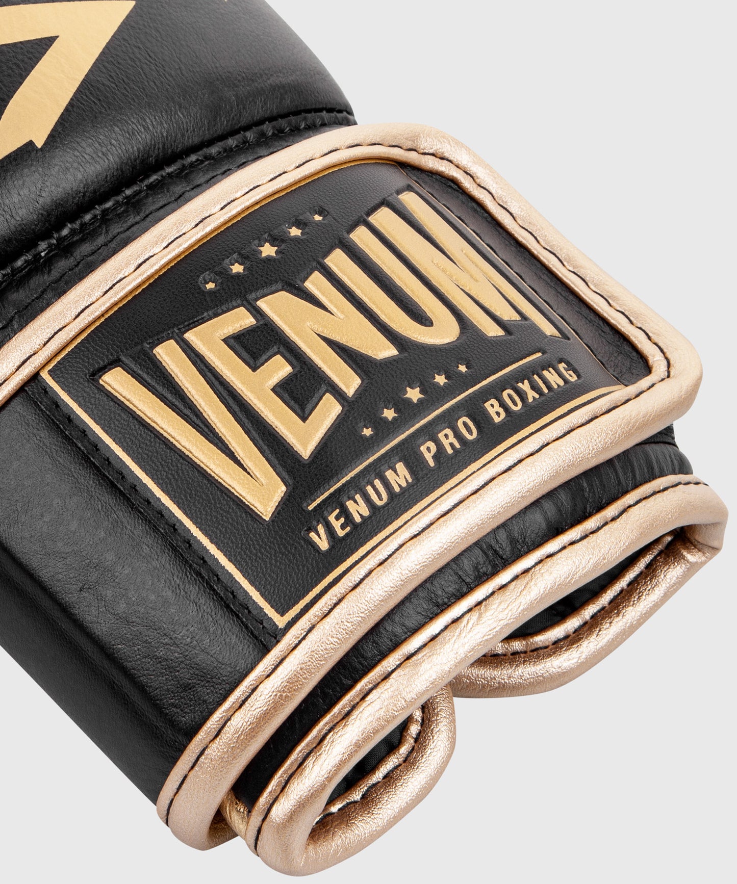 Guantoni da boxe Venum Hammer Pro con chiusura in velcro - Nero/Oro